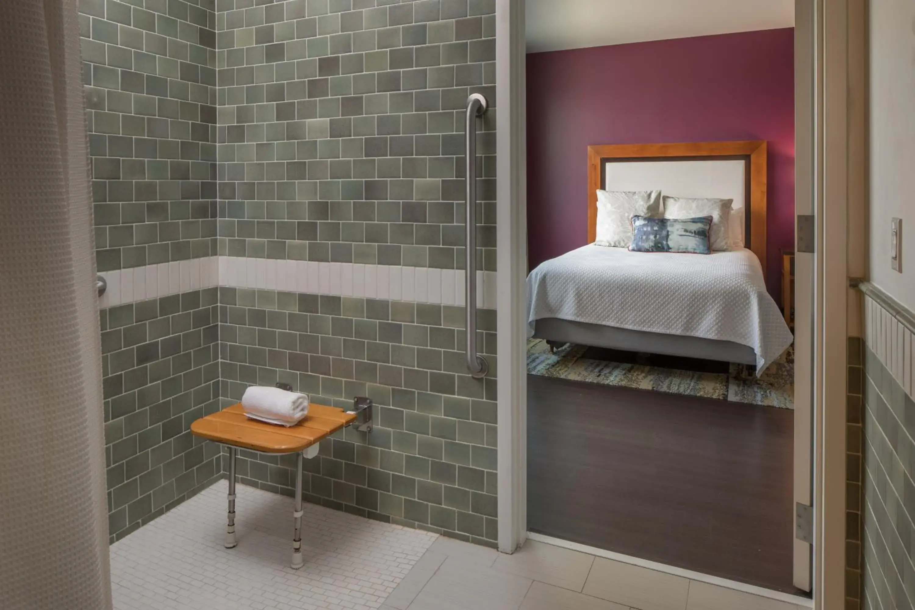 Two Bed Hearing Accessible Room with Roll In Shower in Hotel Indigo Asheville Downtown by IHG Two Bed Hearing Accessible Room with Roll In Shower in Hotel Indigo Asheville Downtown by IHG