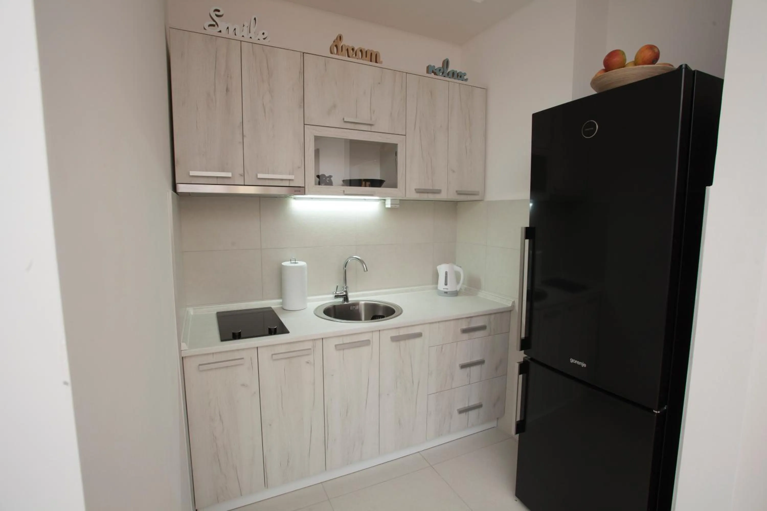 Kitchen or kitchenette in Gentleman Dog Apartment