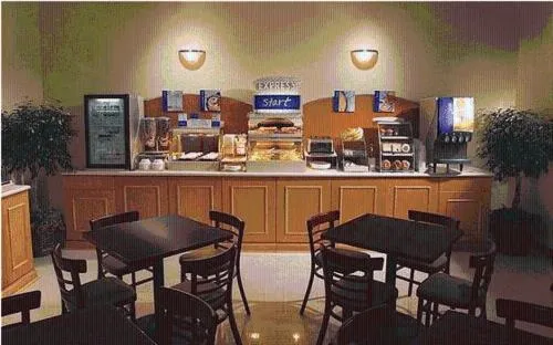 Restaurant/places to eat in Staybridge Suites Williamsville Buffalo by IHG