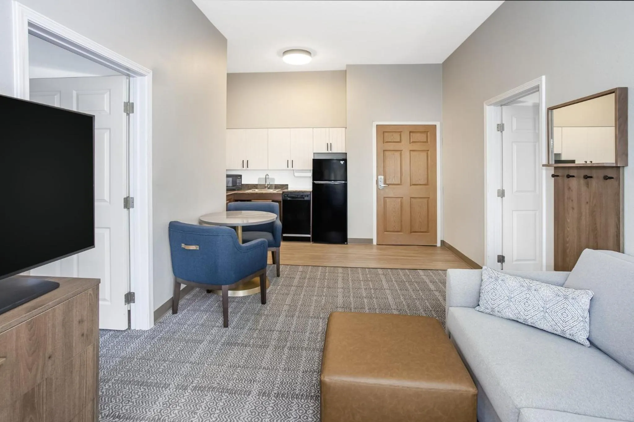 Photo of the whole room in Staybridge Suites Williamsville Buffalo by IHG