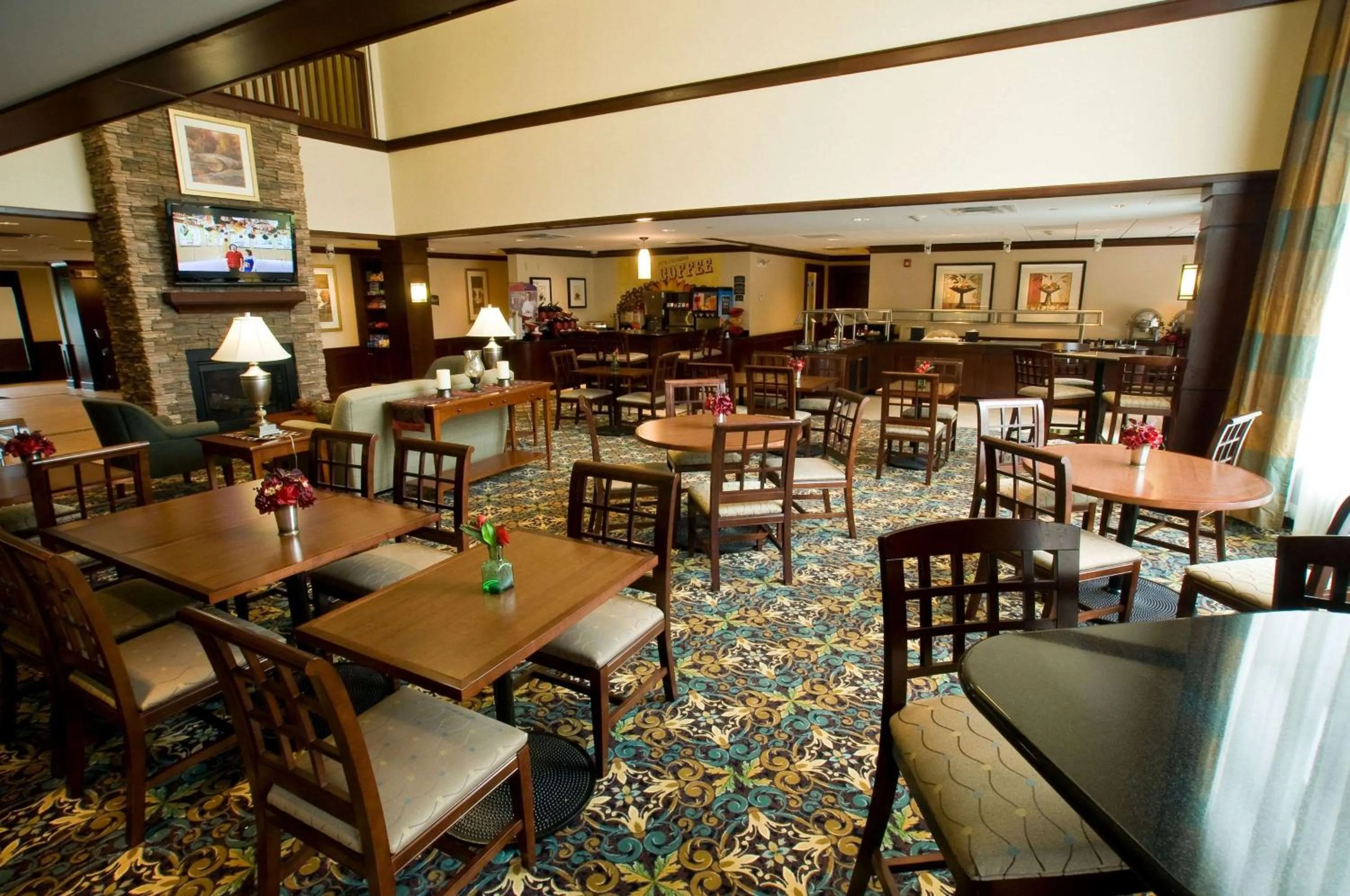 Restaurant/places to eat in Staybridge Suites Williamsville Buffalo by IHG