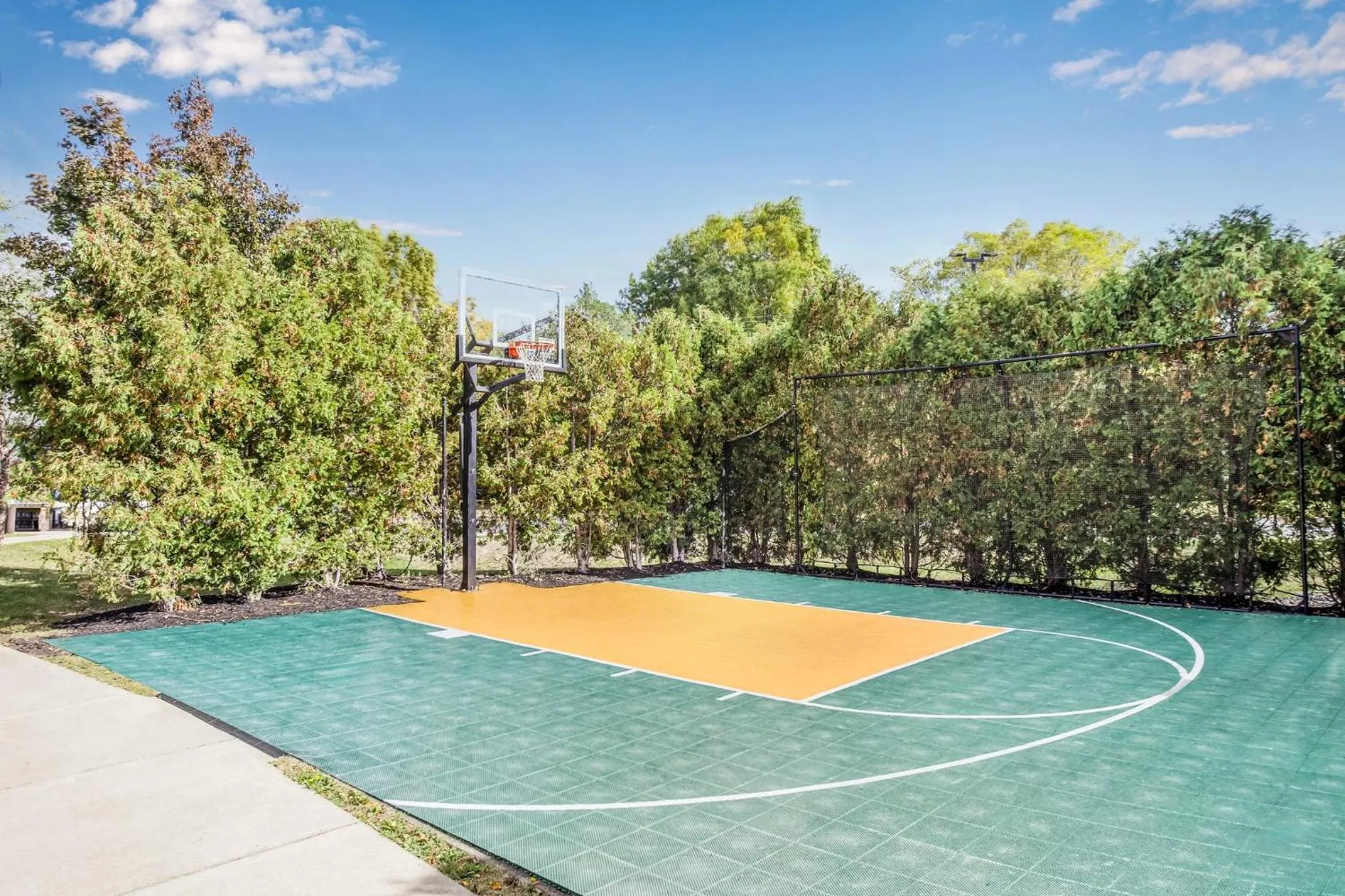 Fitness centre/facilities in Staybridge Suites Williamsville Buffalo by IHG