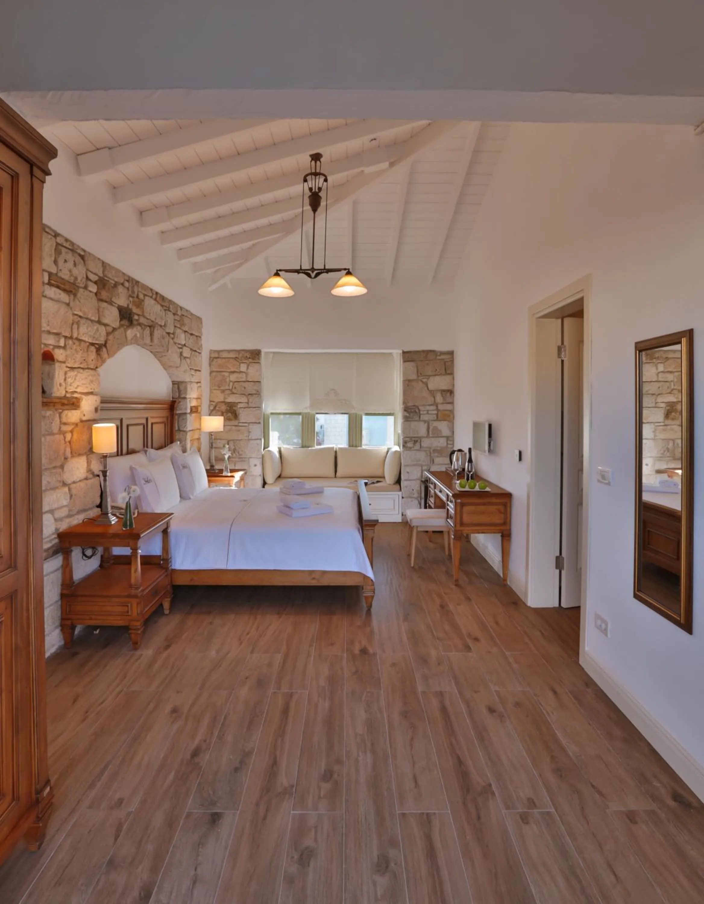 Photo of the whole room, Bed in Kose Konak Butik Hotel-Special