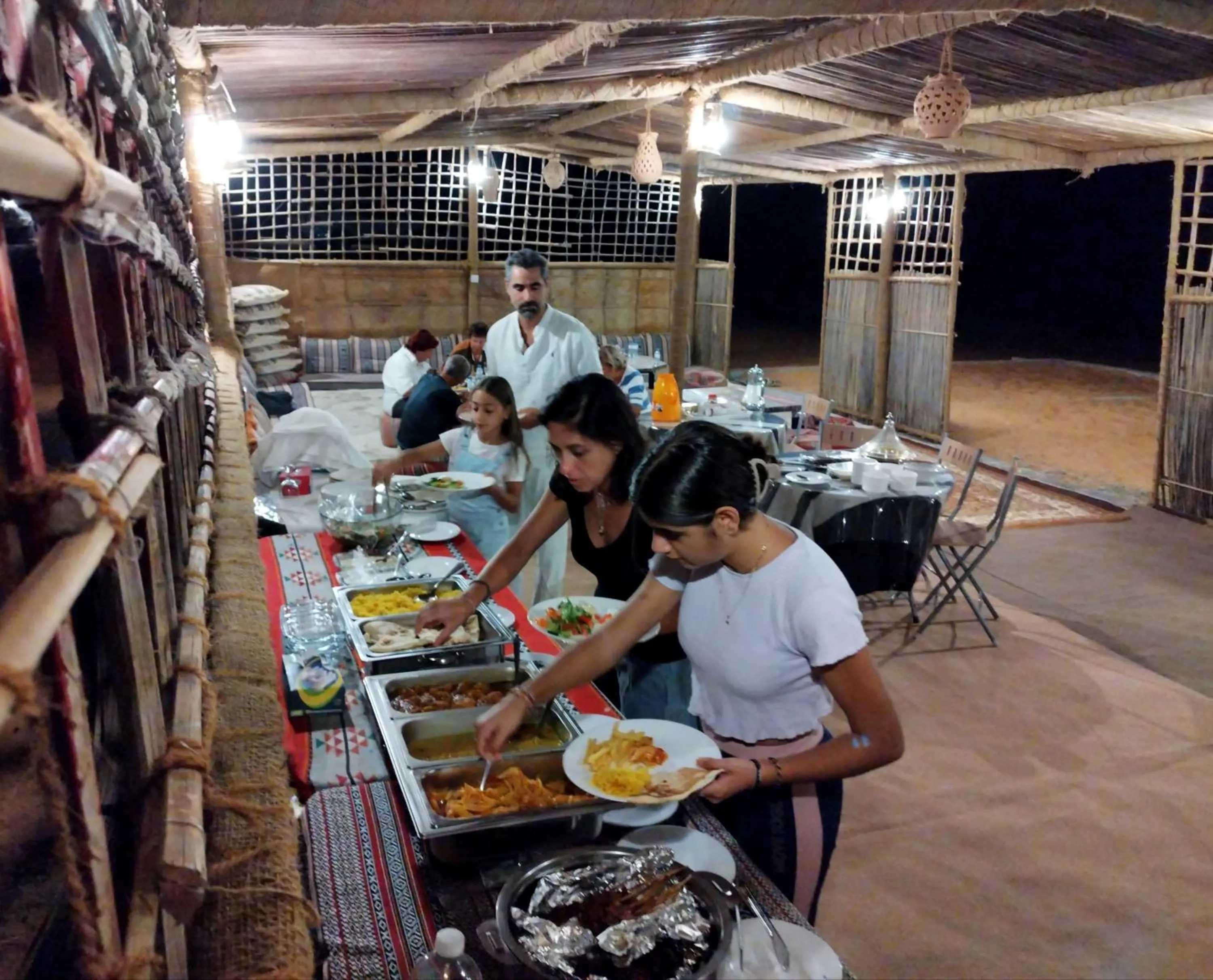 Restaurant/places to eat in Sands Dream Tourism Camp