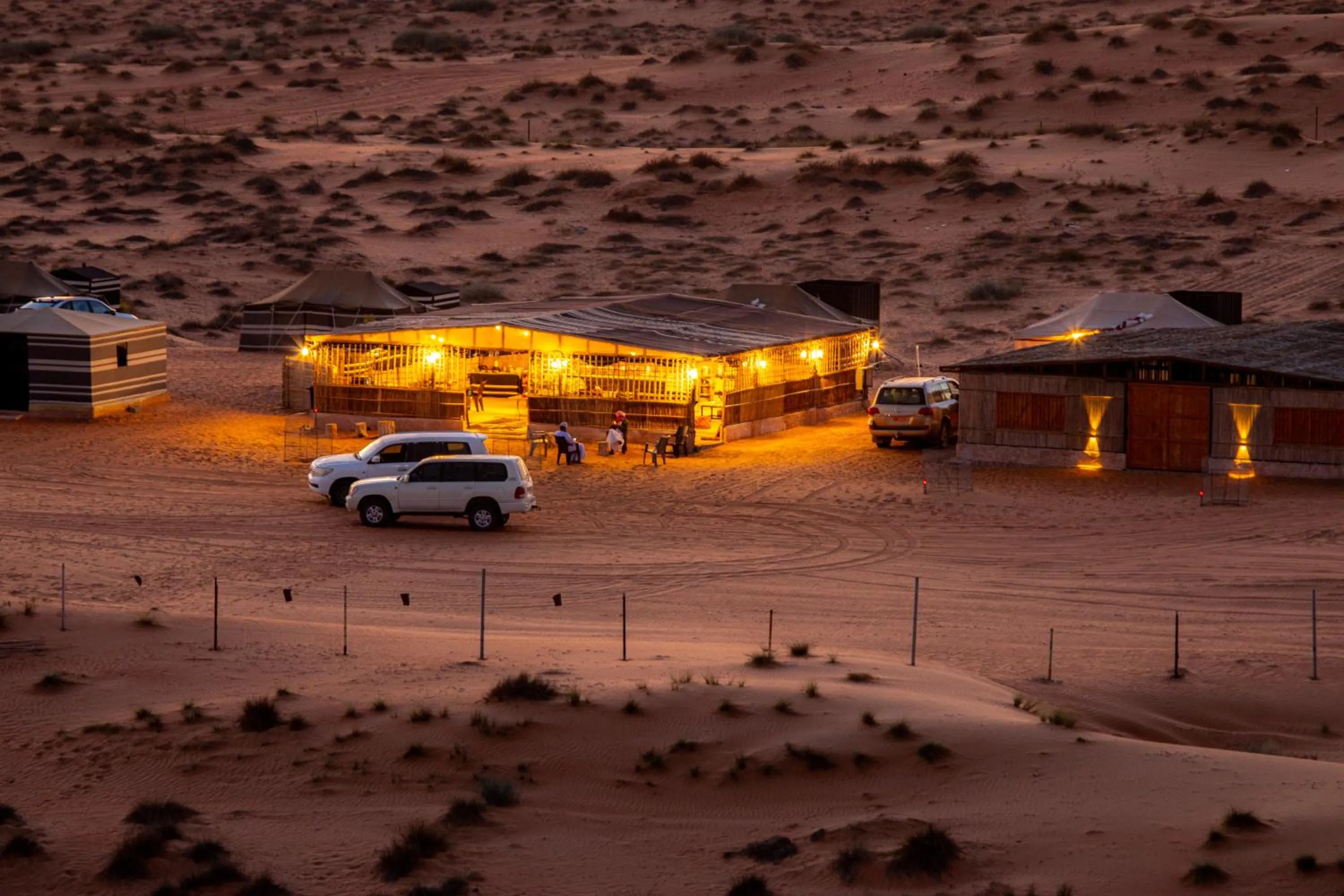 Evening entertainment in Sands Dream Tourism Camp