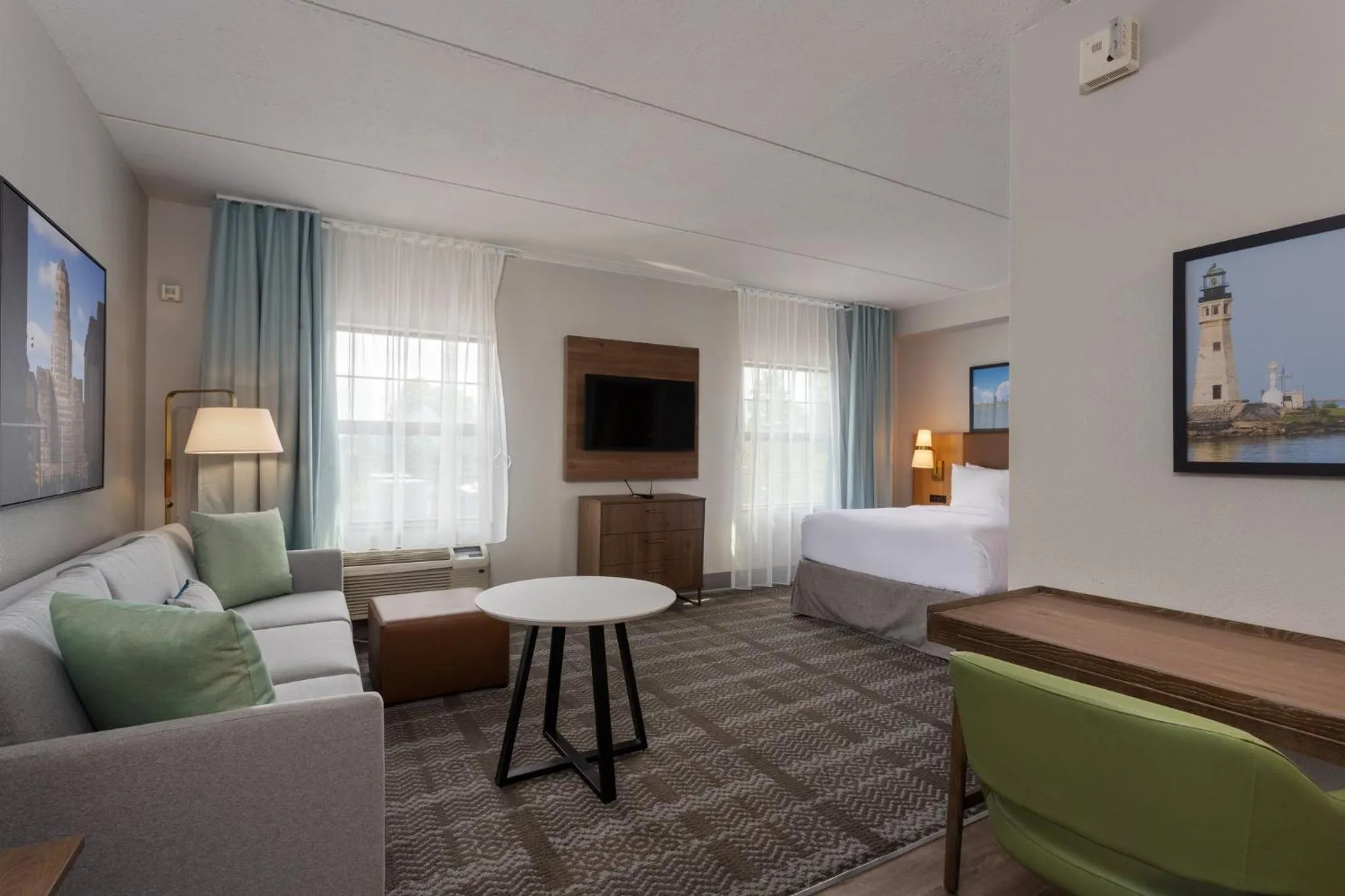 Photo of the whole room, Bed in Staybridge Suites Buffalo by IHG