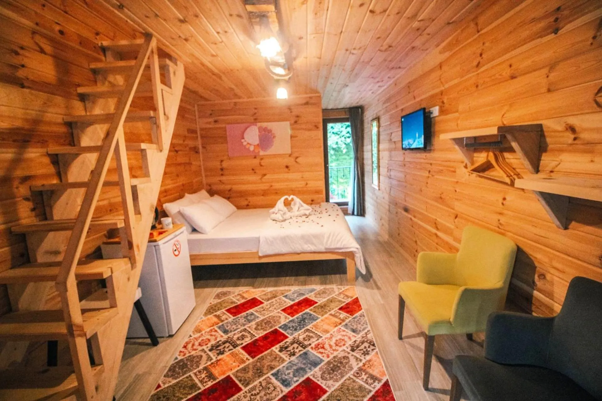 Massage, Bed in Efulim Apart