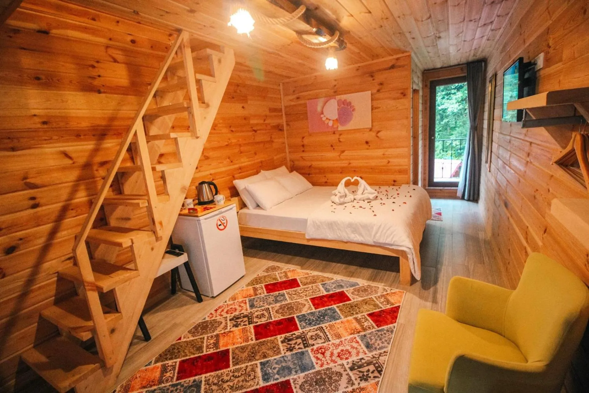 Massage, Bed in Efulim Apart
