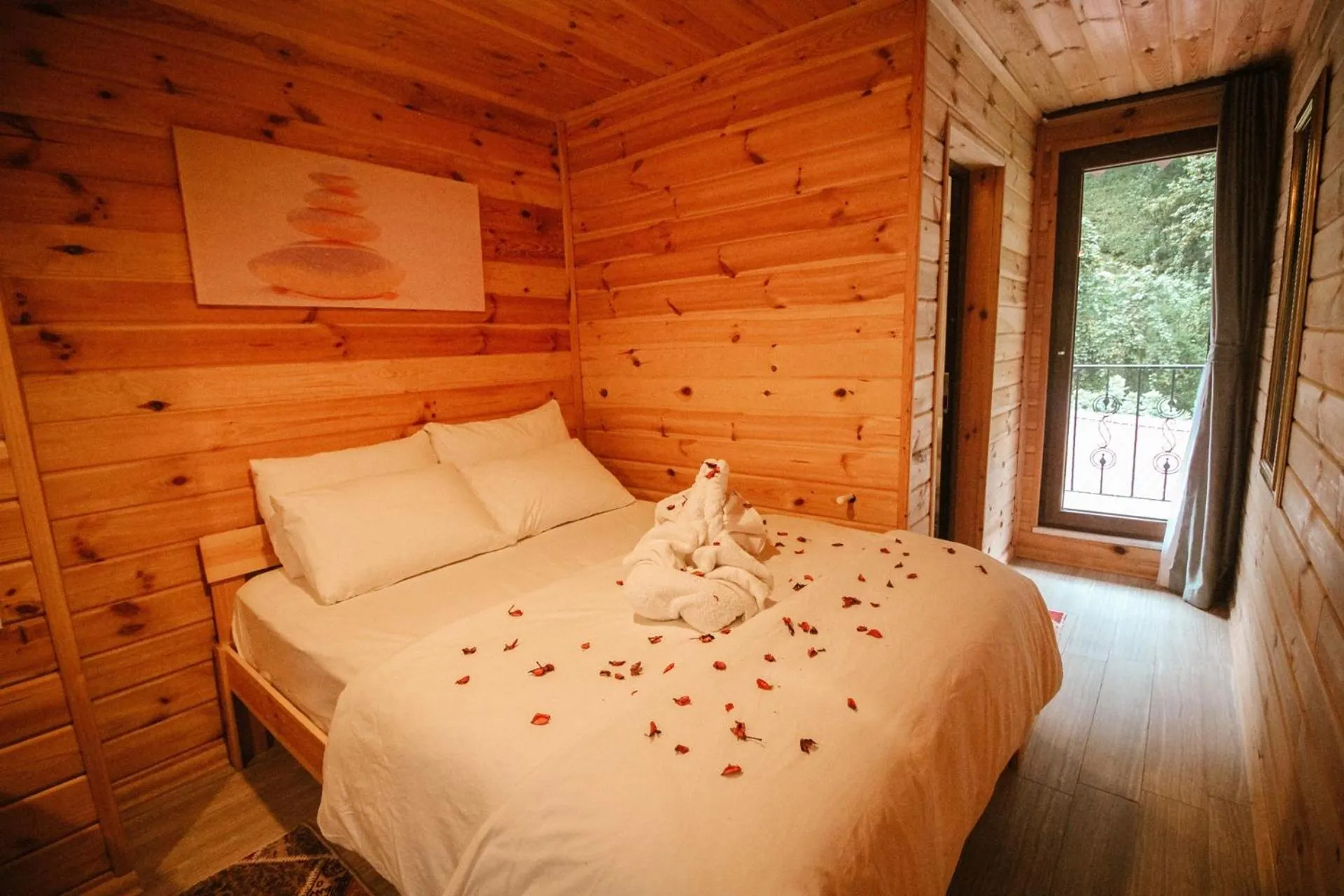Bed in Efulim Apart