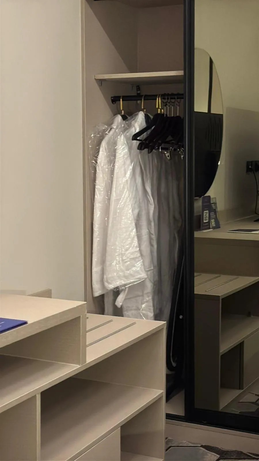 wardrobe in Continent Al Waha Hotel Riyad