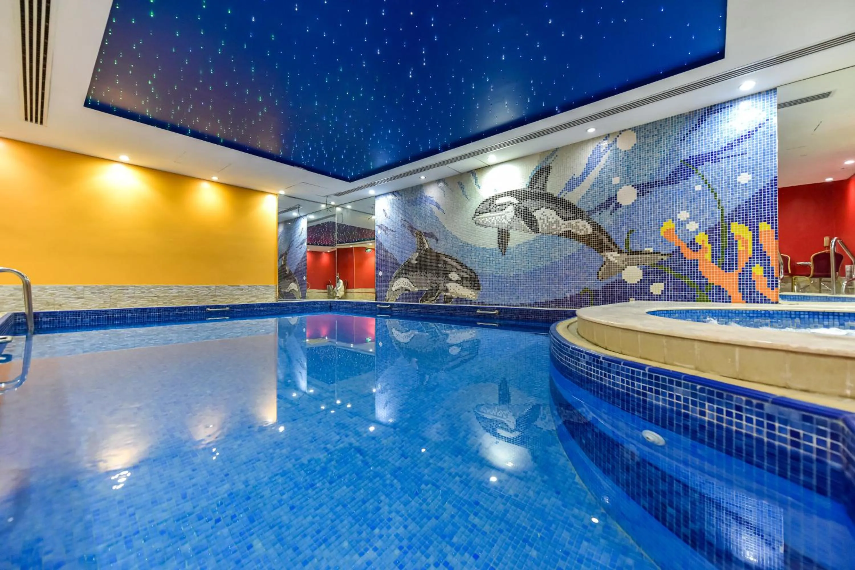 Swimming pool in Continent Al Waha Hotel Riyad