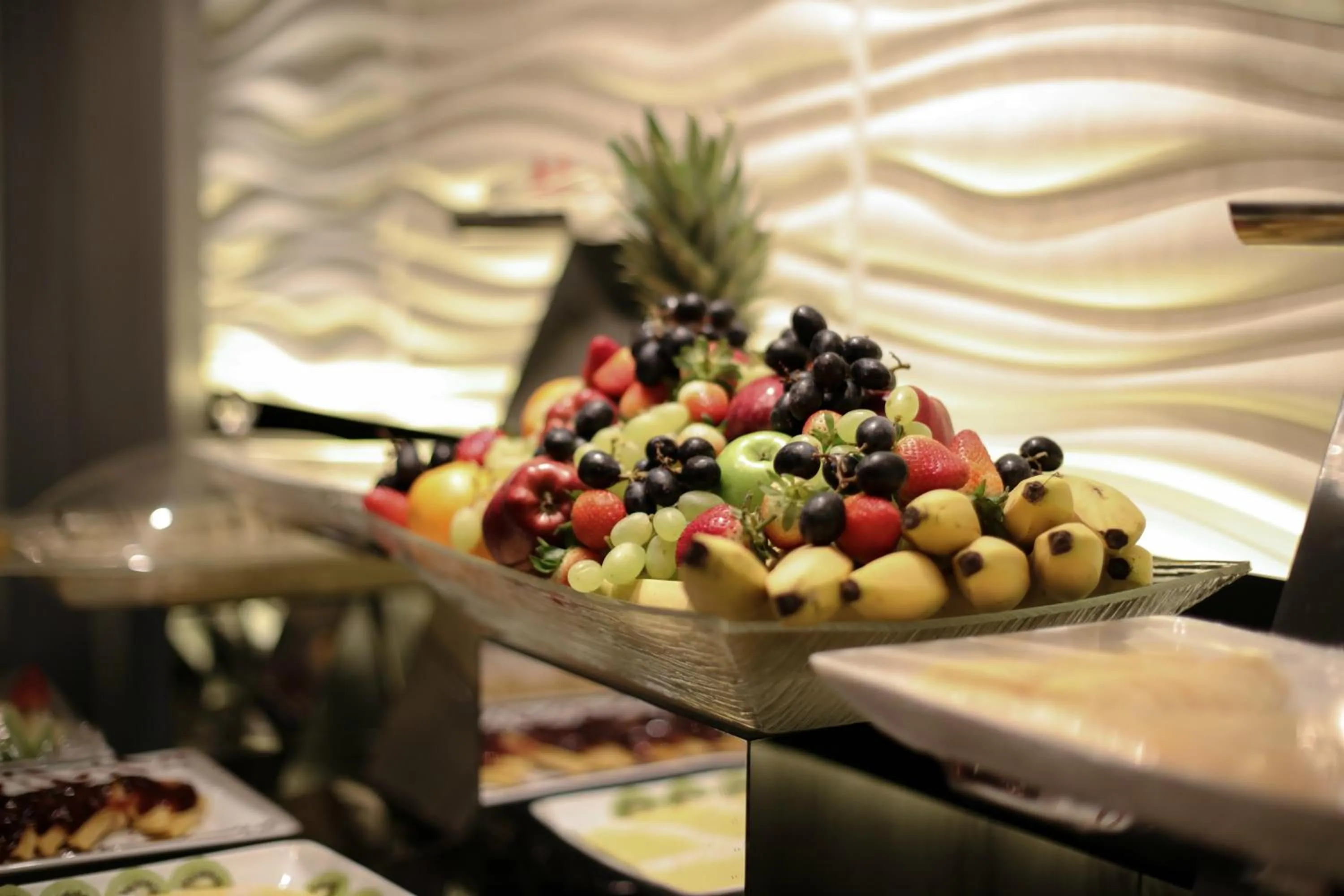 Restaurant/places to eat in Continent Al Waha Hotel Riyad