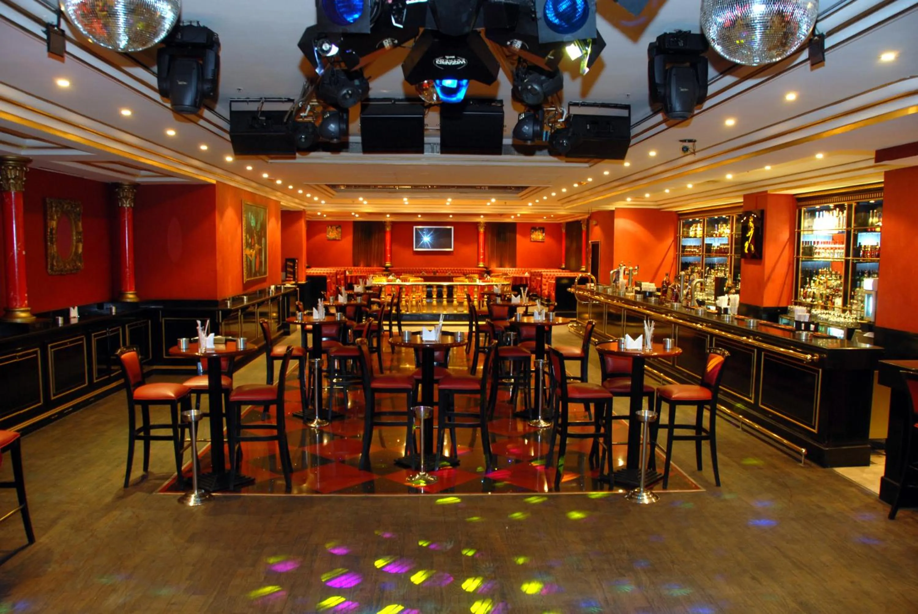 Nightclub / DJ in Moscow Hotel