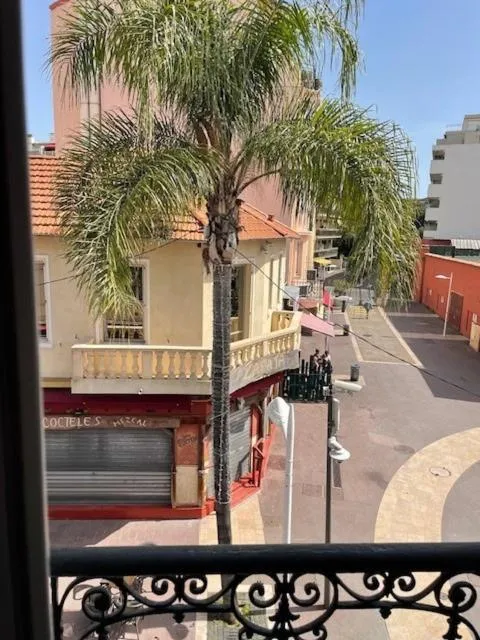 Hôtel de la Pinède