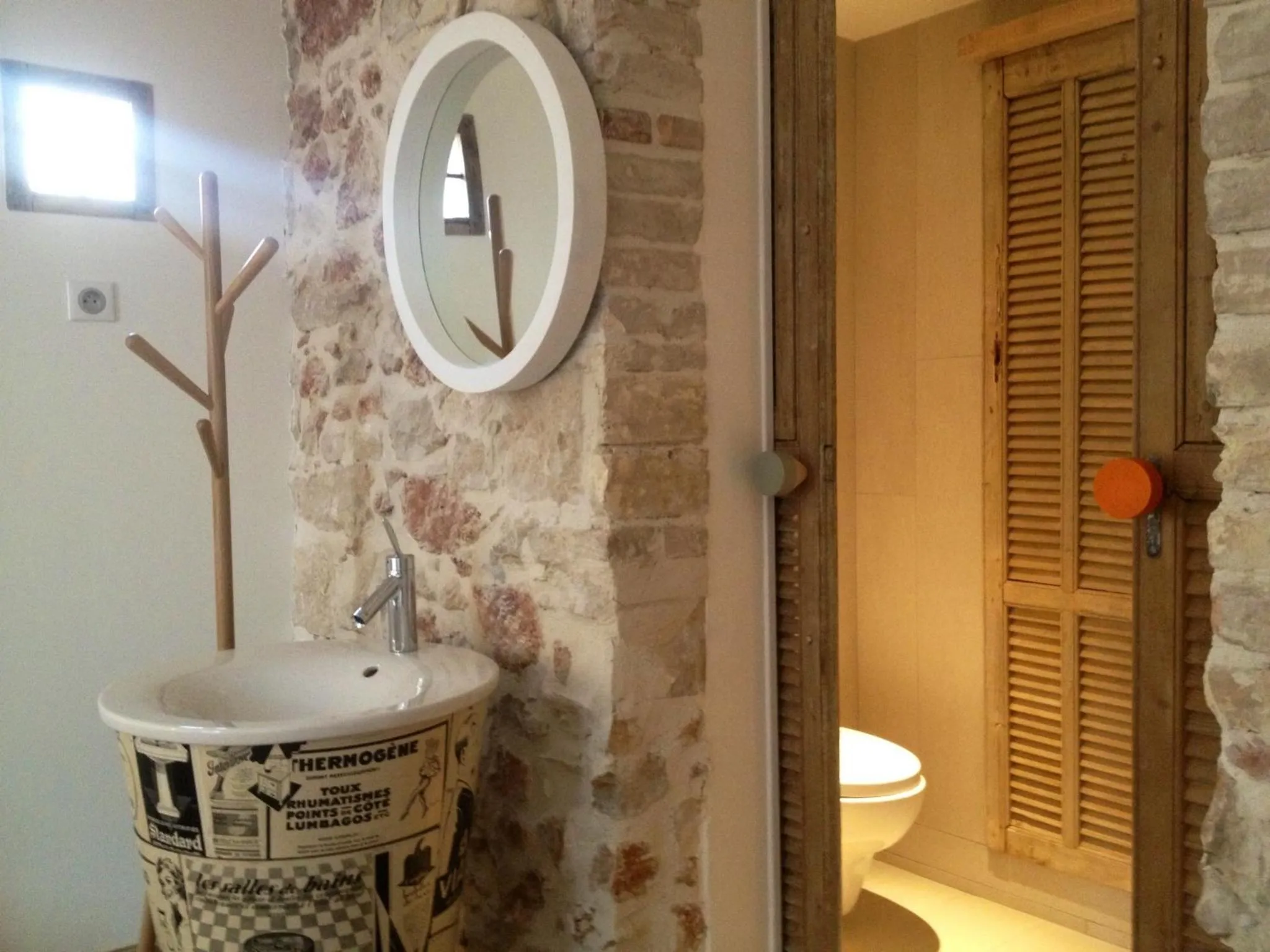 Bathroom in Hôtel de la Pinède