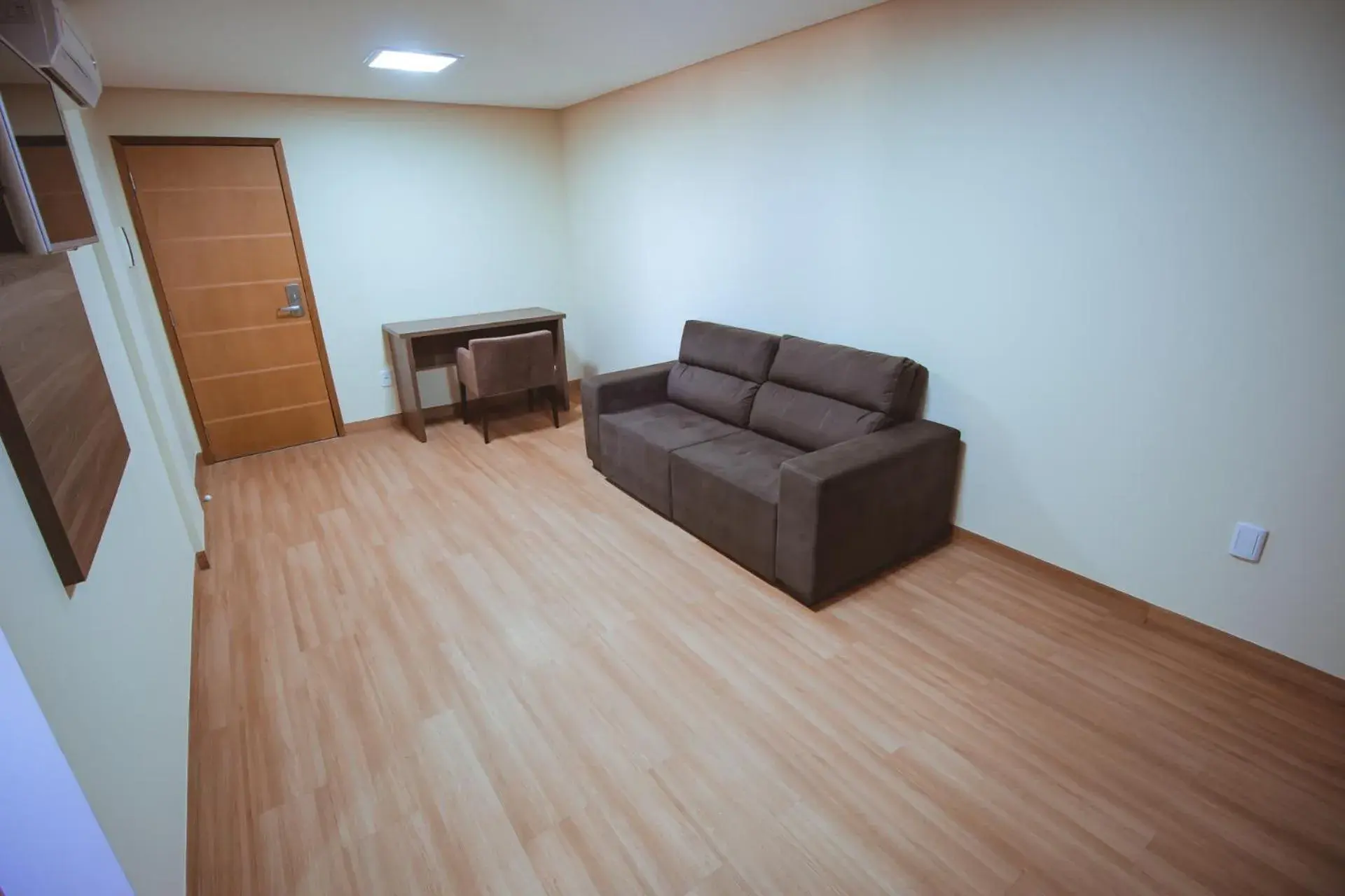 Deluxe King Suite in Rota Hotéis Mineiros Deluxe King Suite in Rota Hotéis Mineiros