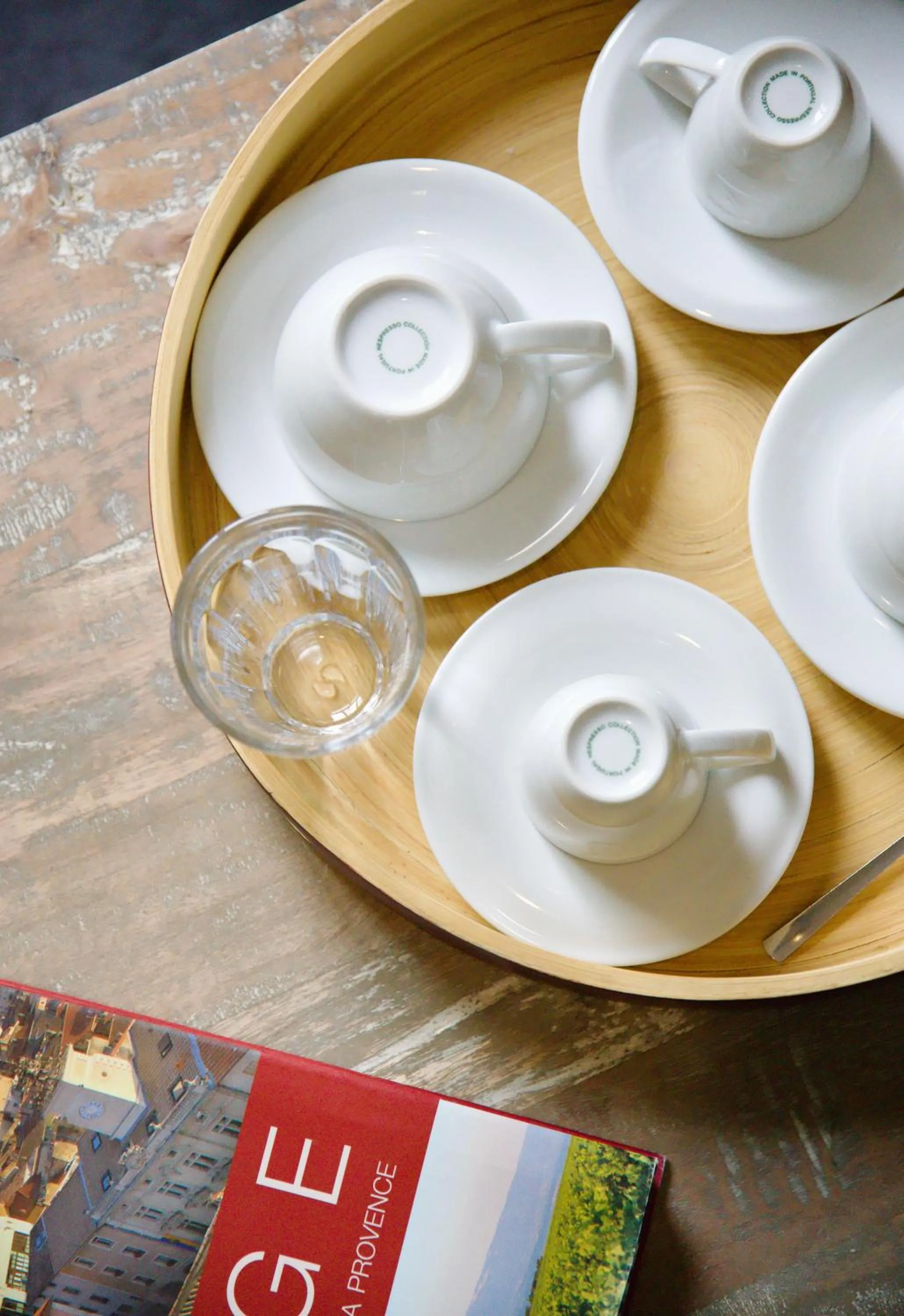 Breakfast in LA MAISON CIARA - Suites et chambres