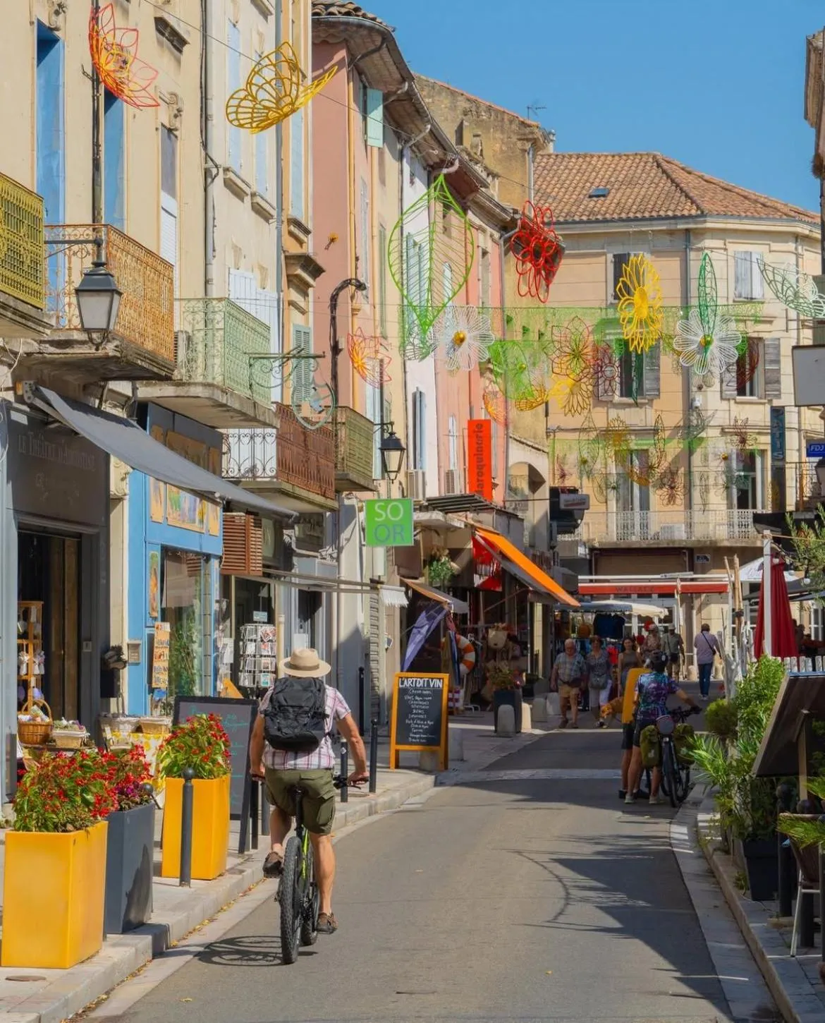 Neighbourhood in LA MAISON CIARA - Suites et chambres