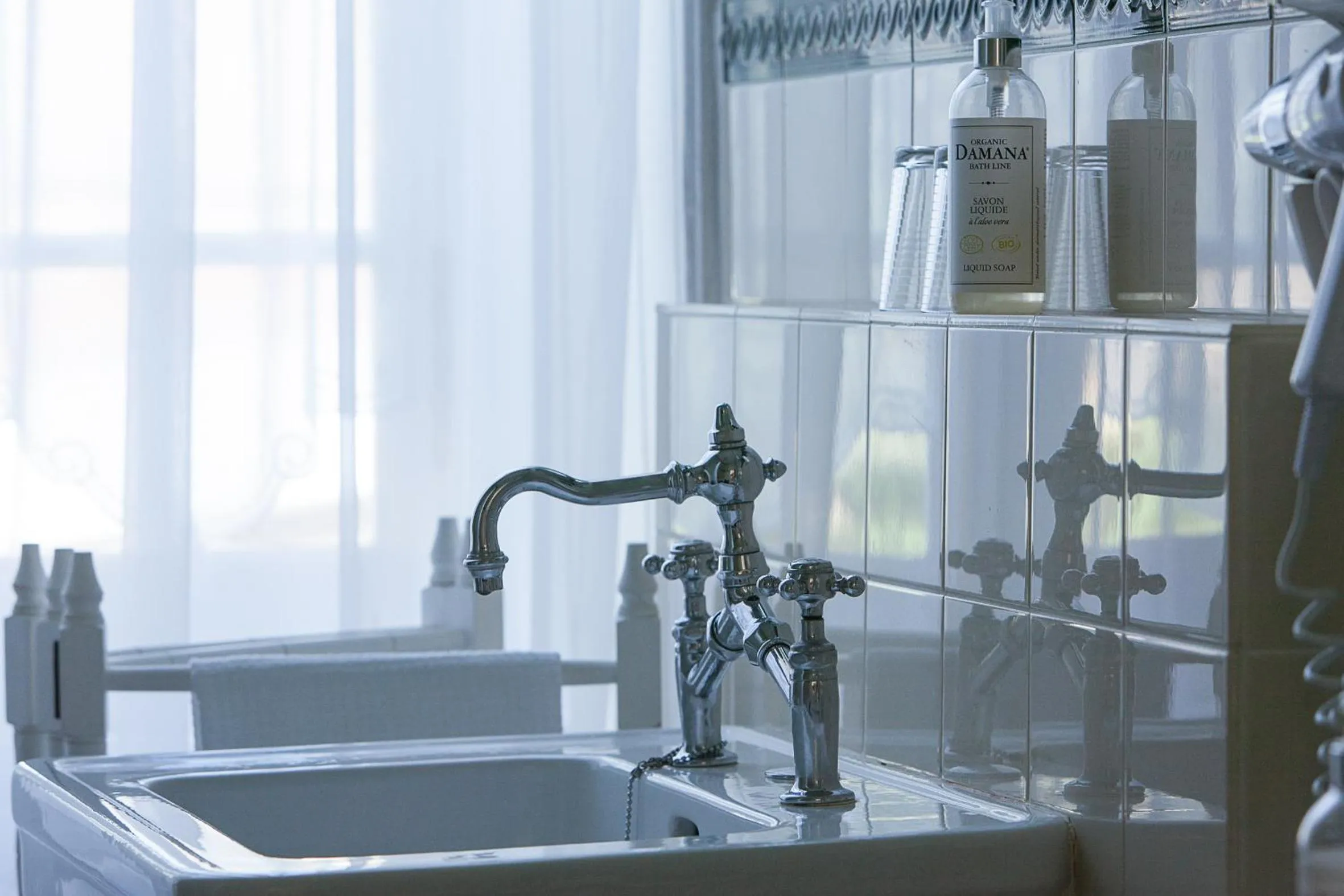 Bathroom in Château de La Ballue - Teritoria