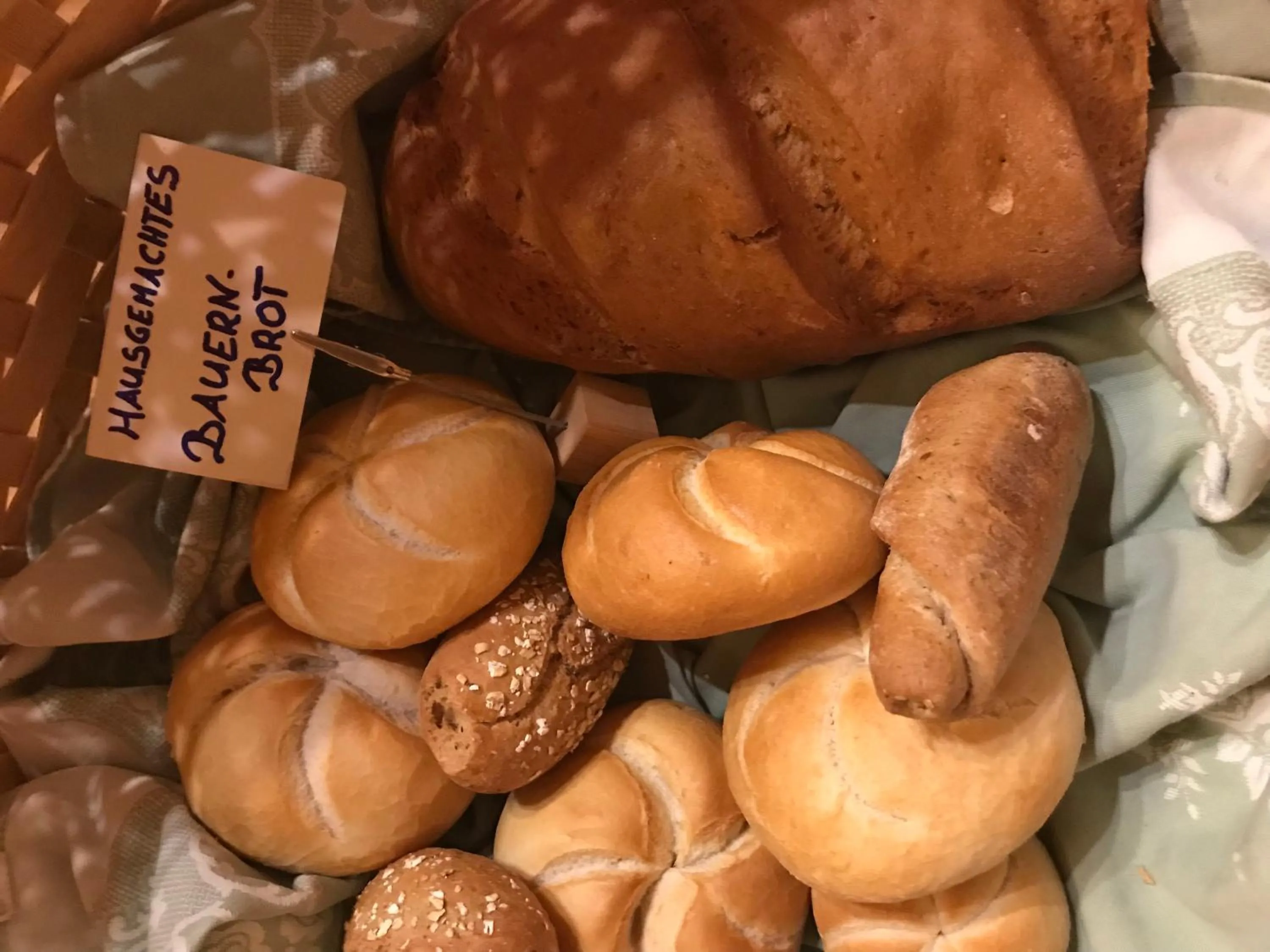 Breakfast in Hotel Gasthof Schweizerhaus