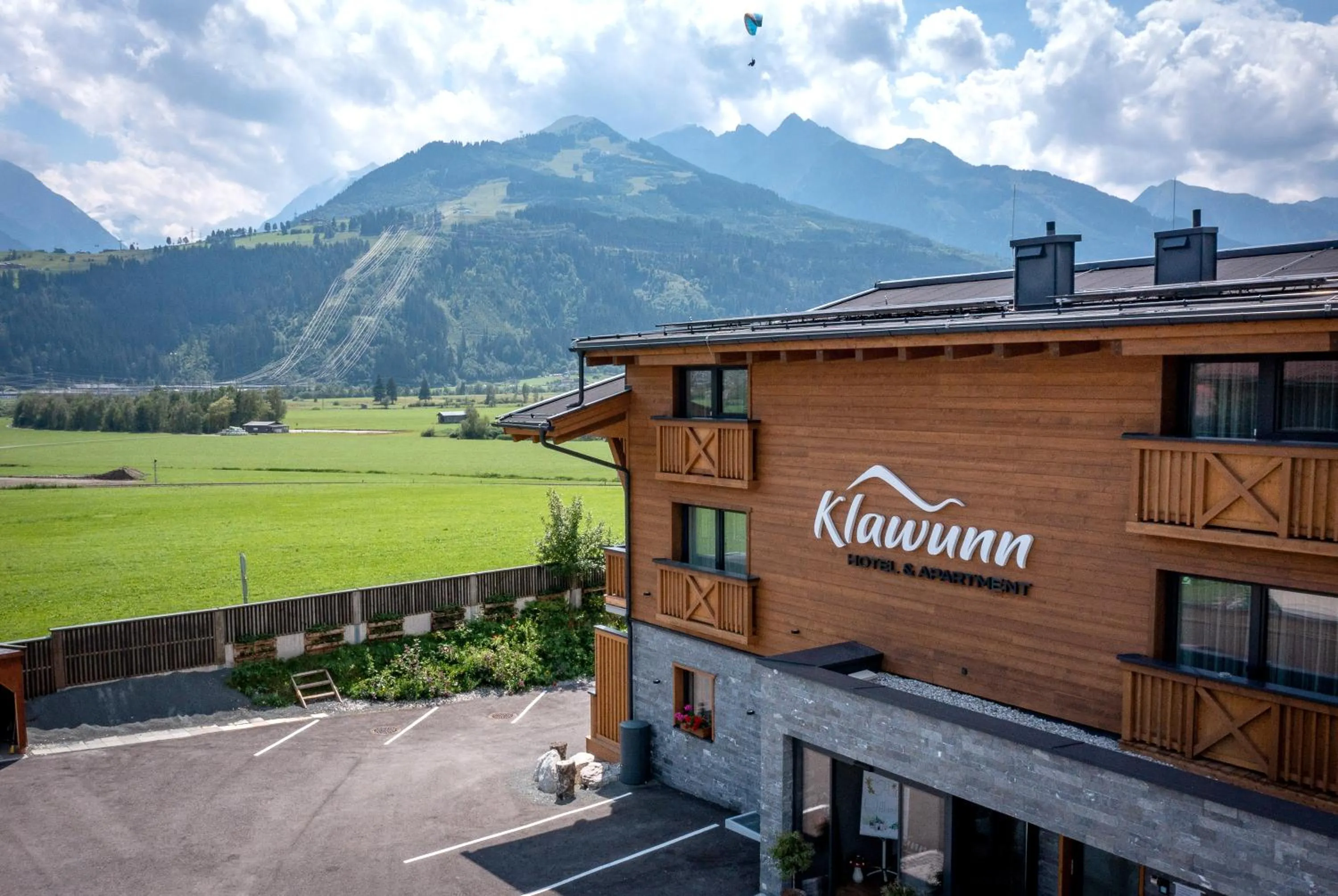 Klawunn Hotel & Apartement