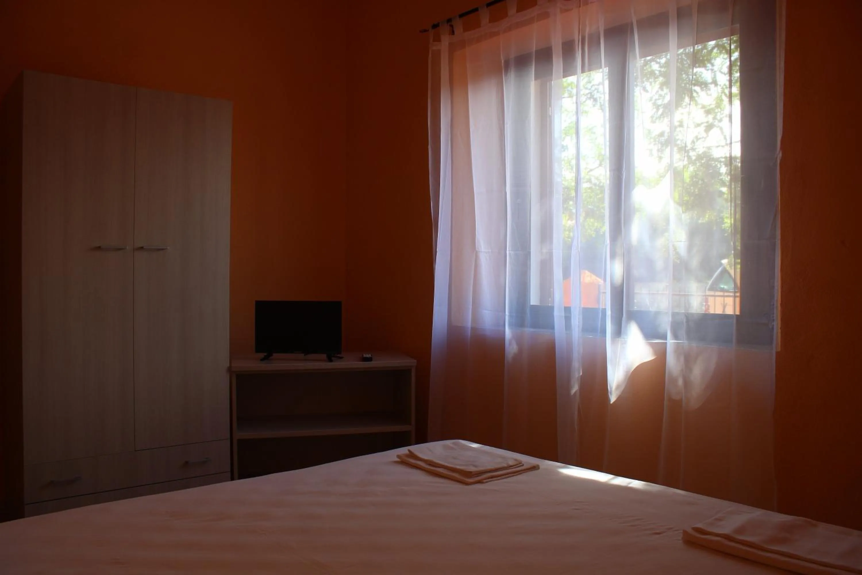 Photo of the whole room in B&B La Cantoniera