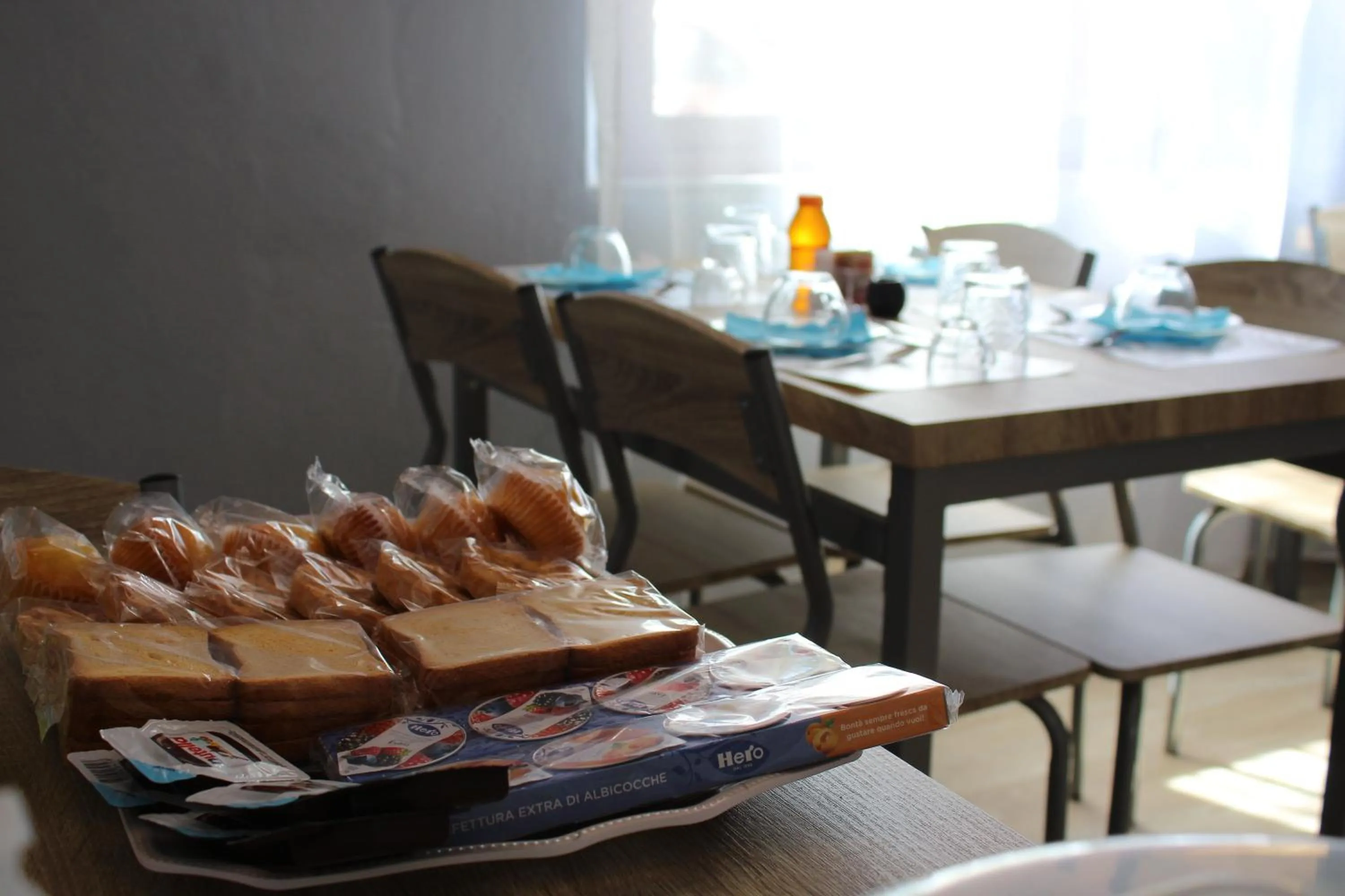 Dining area in B&B La Cantoniera