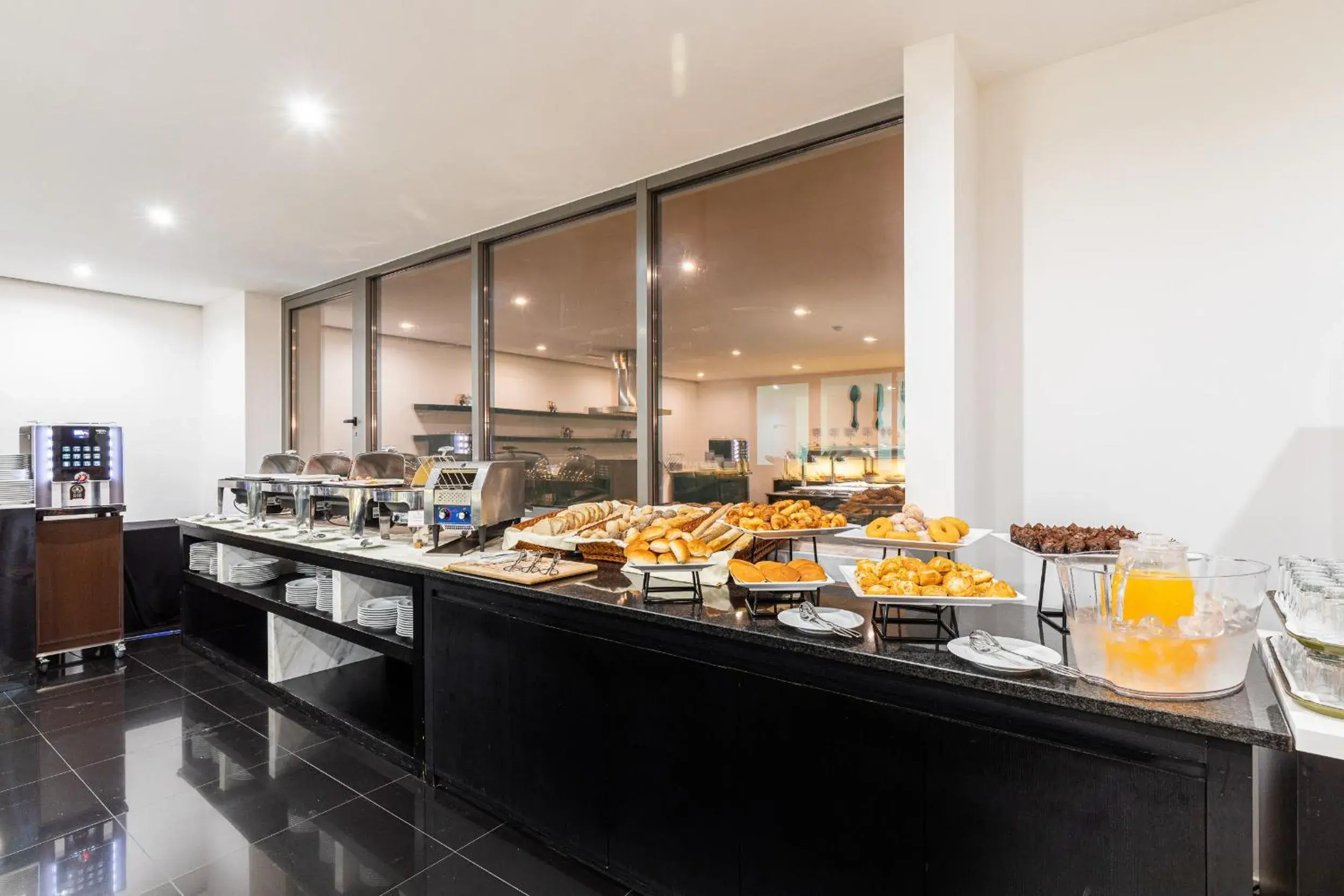 Breakfast in Algarve Race Resort - Apartments Breakfast in Algarve Race Resort - Apartments