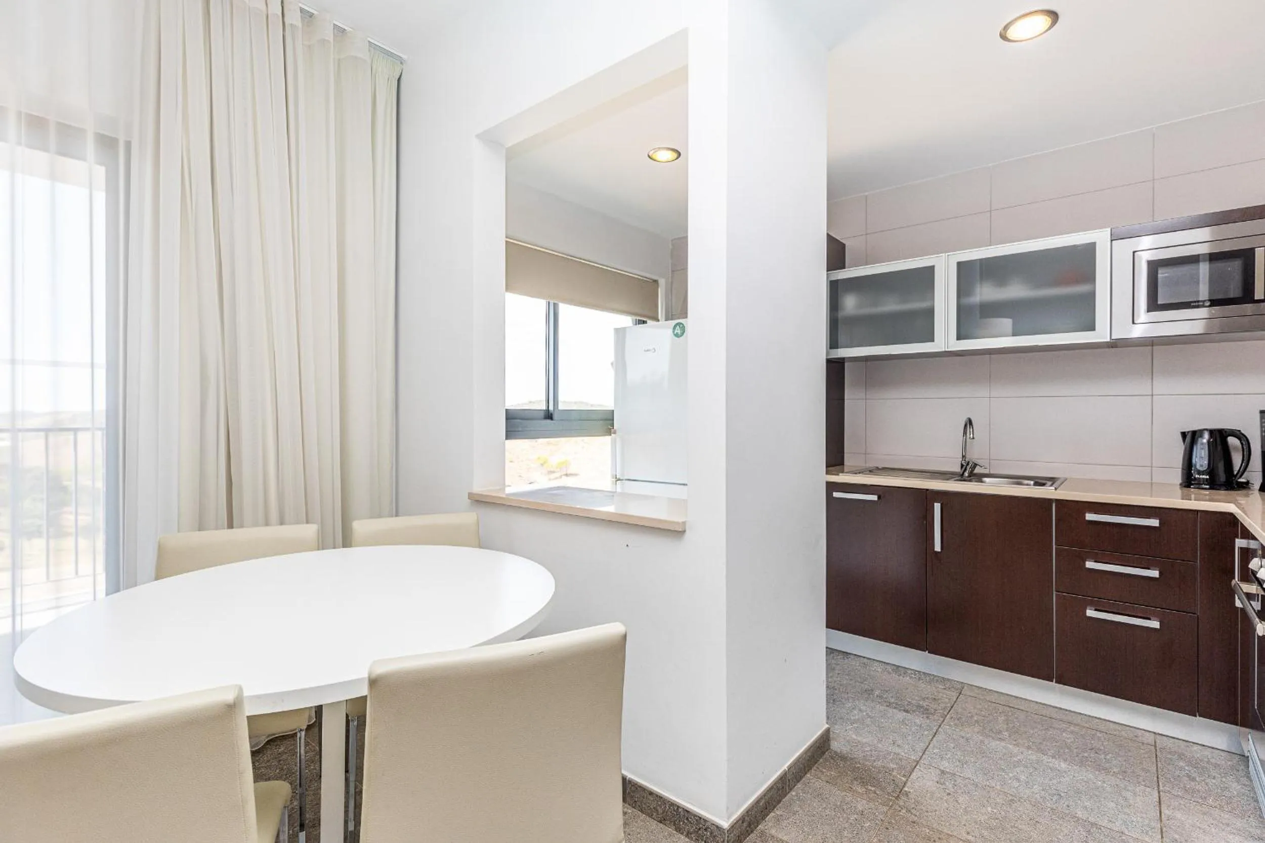 Kitchen or kitchenette in Algarve Race Resort - Apartments