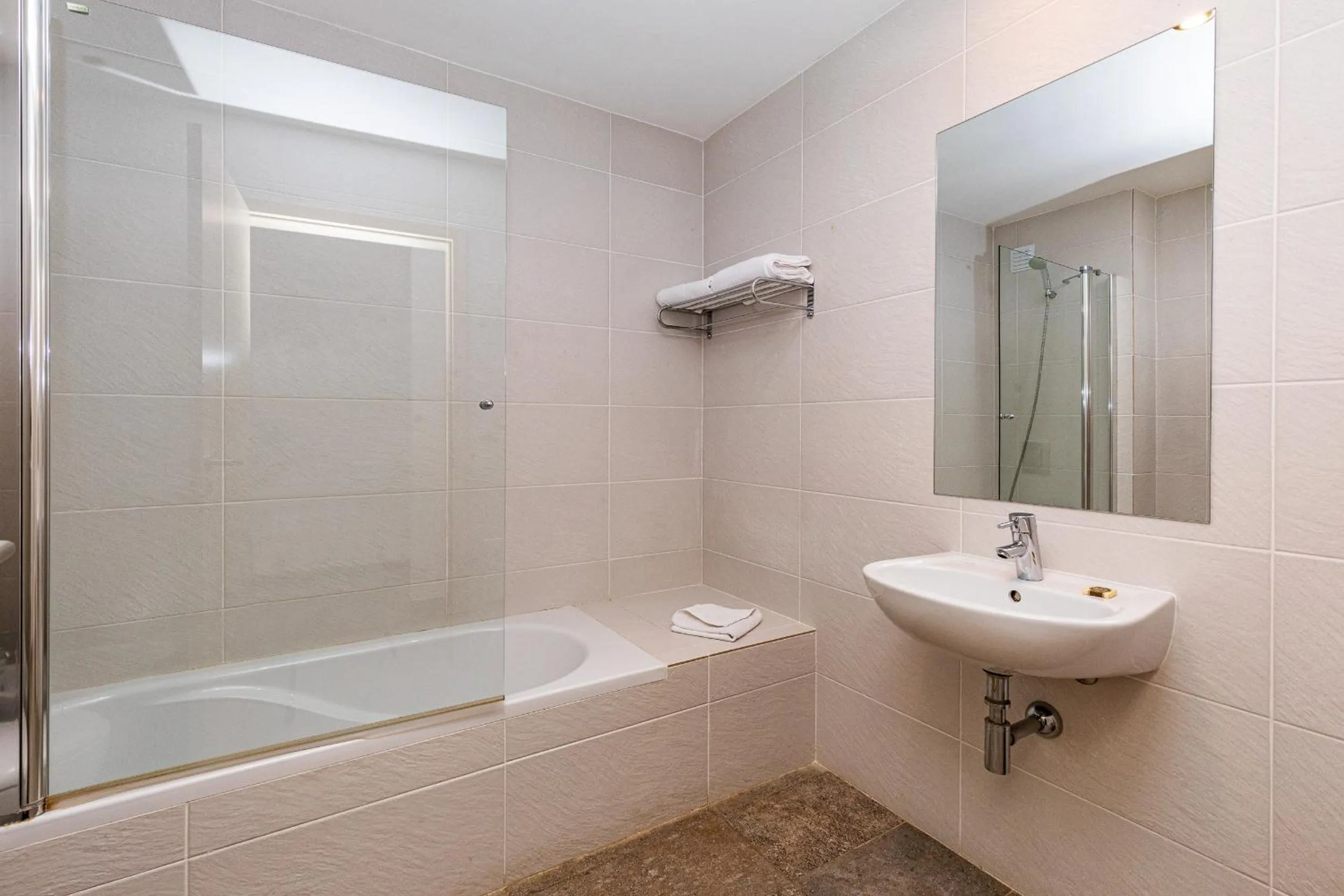 Bathroom in Algarve Race Resort - Apartments