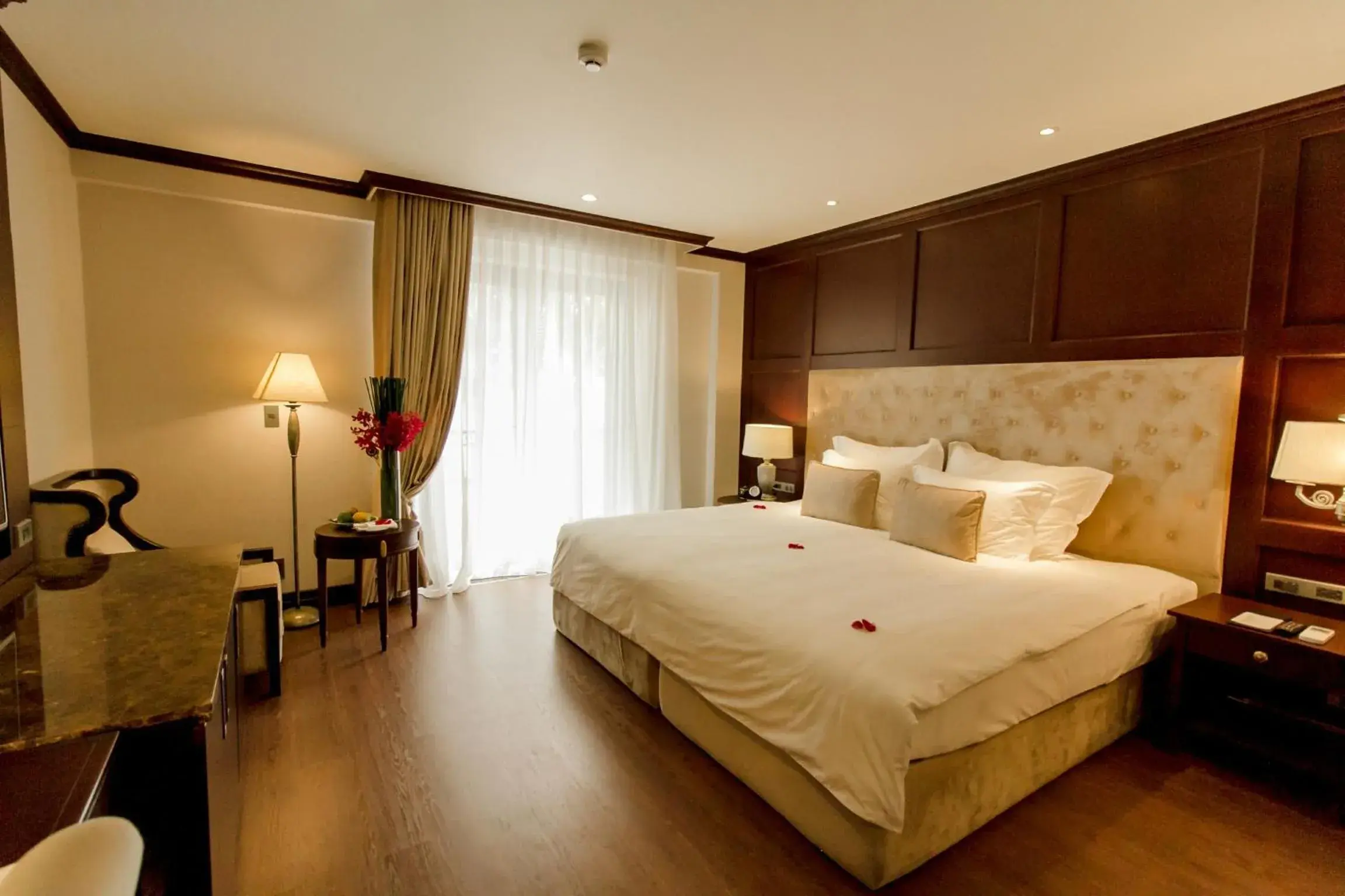 Photo of the whole room, Bed in The Scarlett Boutique Hotel Photo of the whole room, Bed in The Scarlett Boutique Hotel