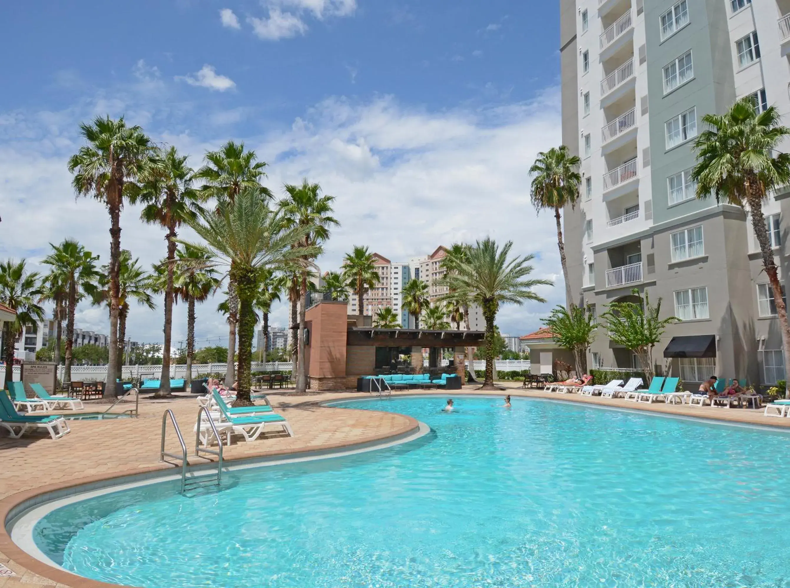 Restaurant/places to eat in The Point Hotel & Suites Universal Restaurant/places to eat in The Point Hotel & Suites Universal