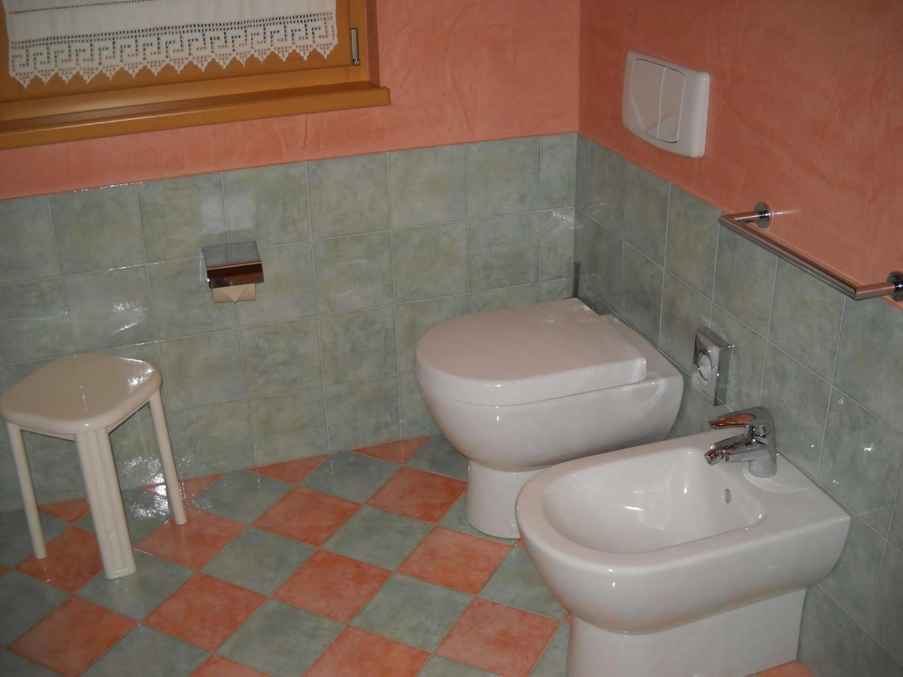 Toilet in Castelir Suite Hotel