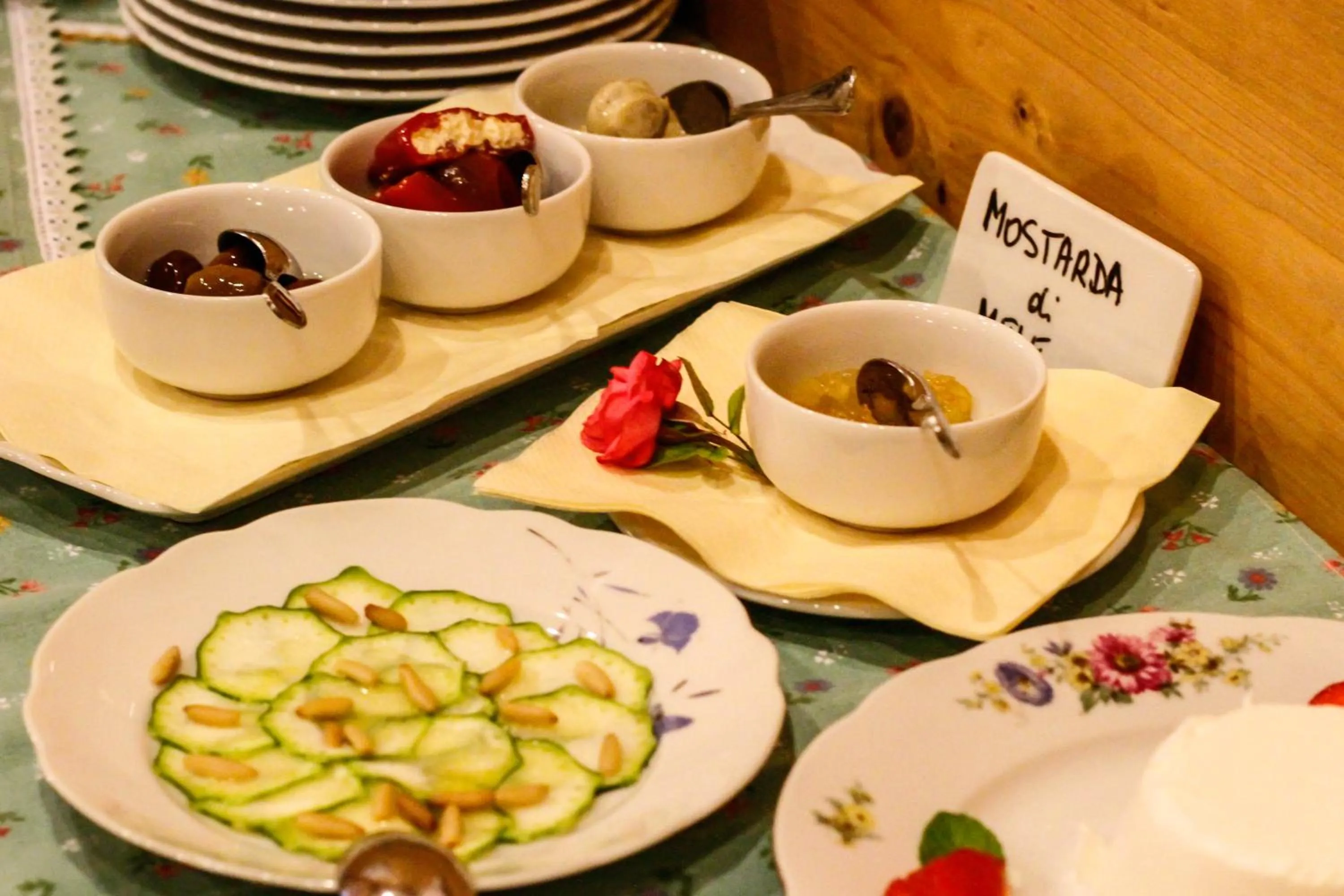 Food in Castelir Suite Hotel