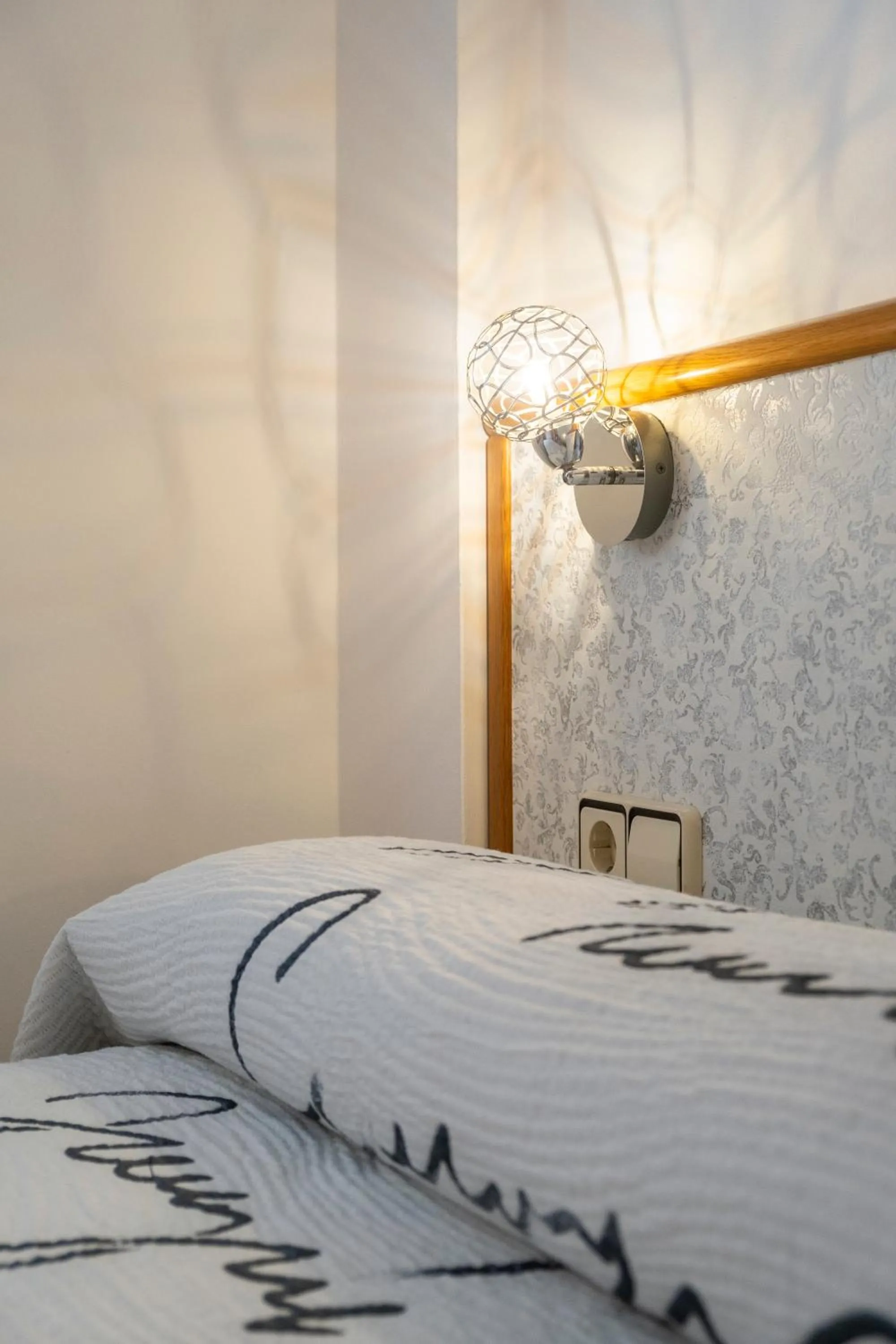 Bedroom, Bed in Brisarte