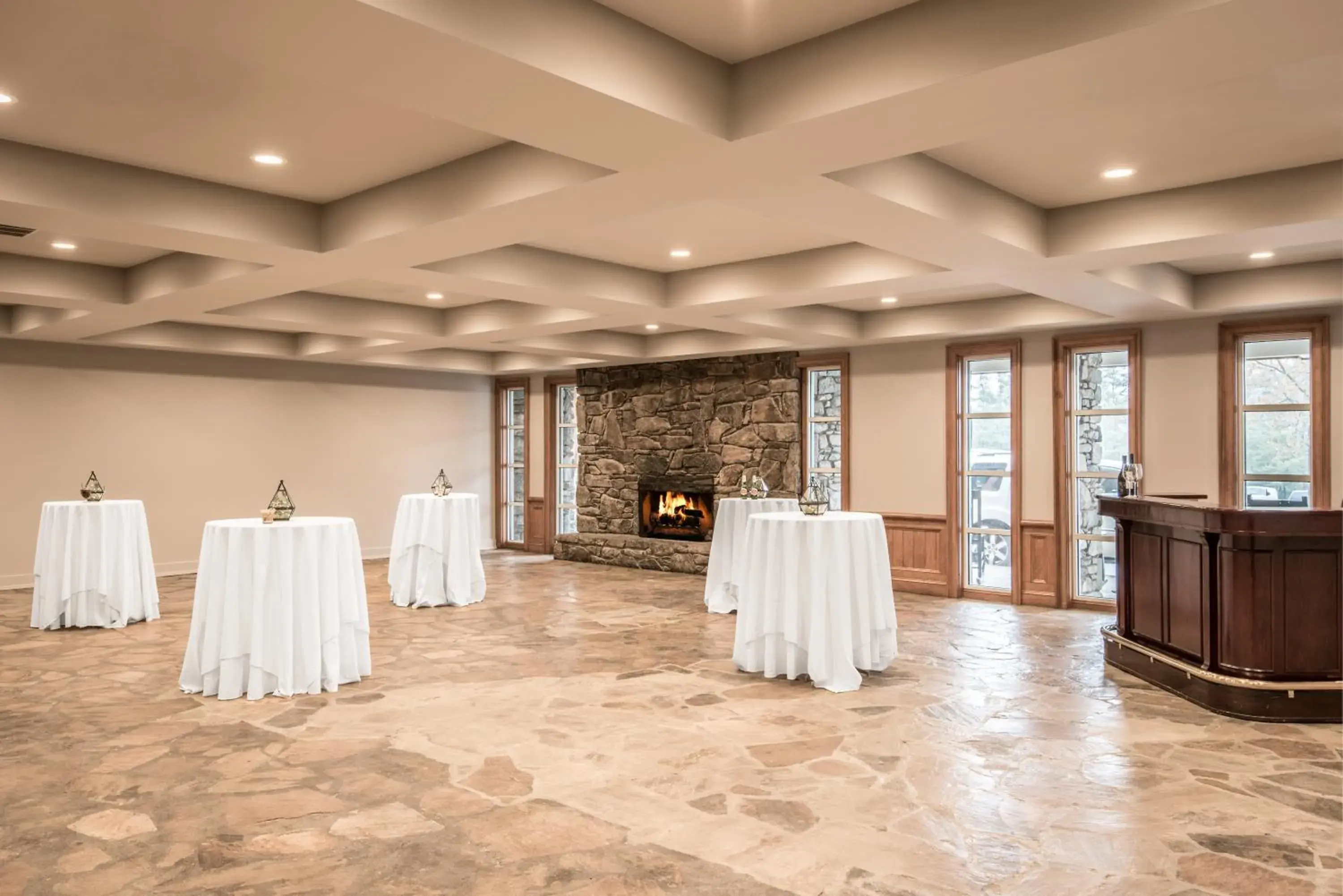 Restaurant/places to eat in Crowne Plaza Resort Asheville by IHG Restaurant/places to eat in Crowne Plaza Resort Asheville by IHG