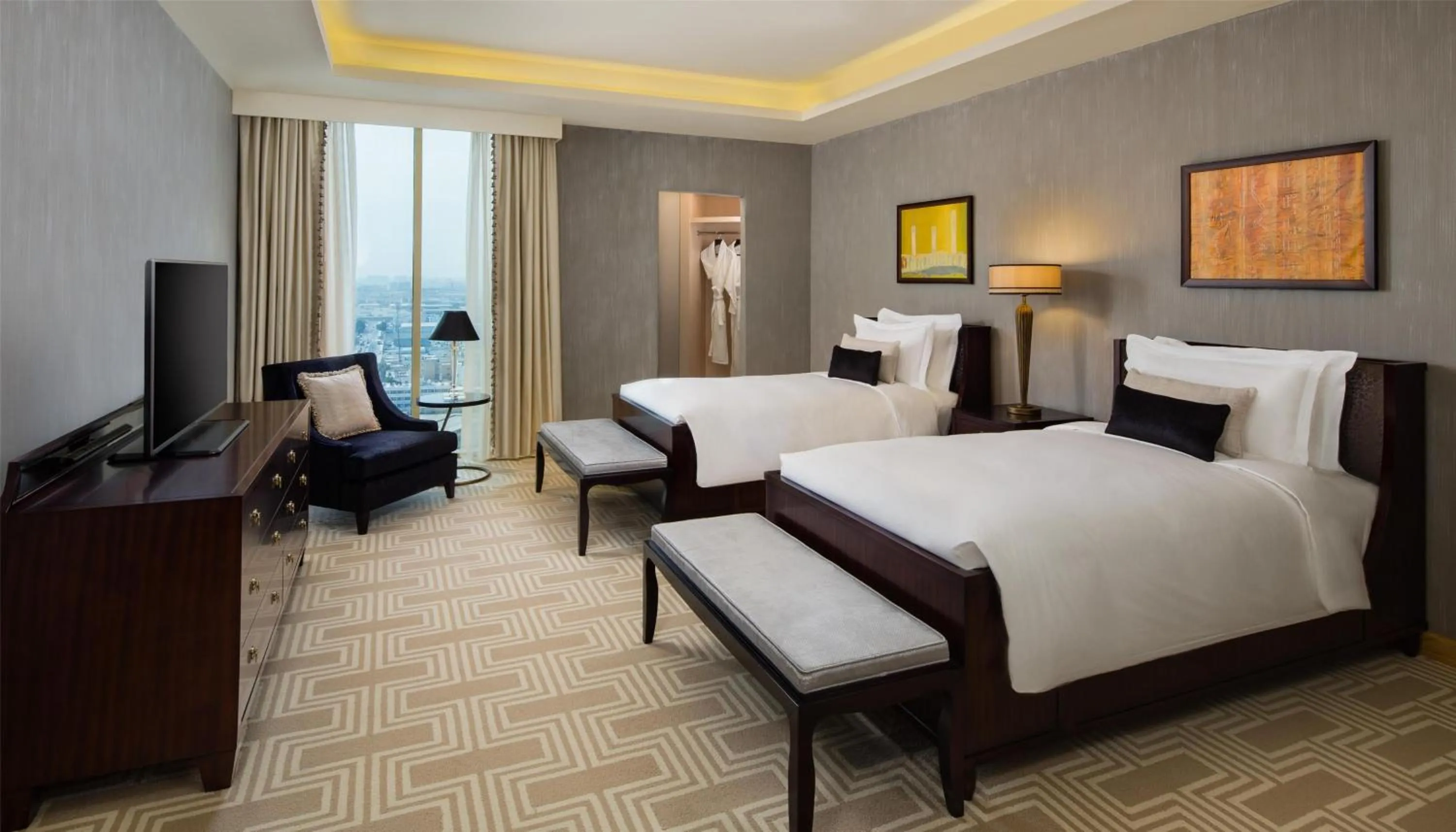 Bedroom, Bed in Kempinski Al Othman Hotel Al Khobar