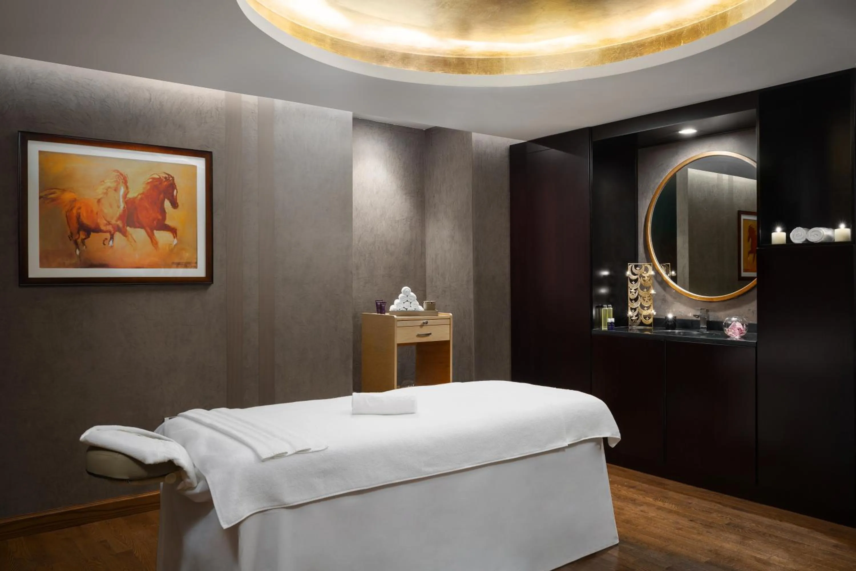Massage, Bed in Kempinski Al Othman Hotel Al Khobar