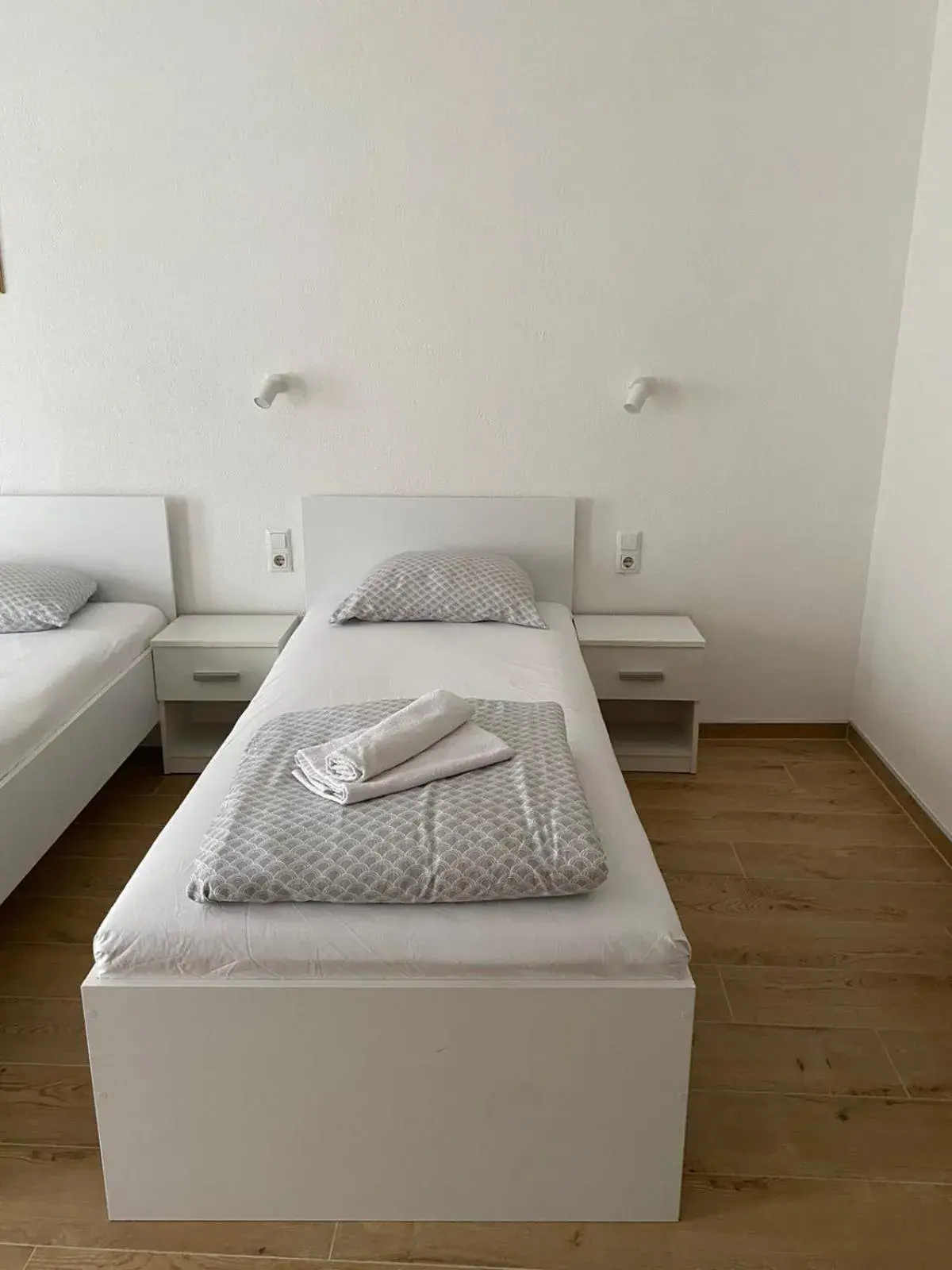 Large Single Room in Prenoćište Stari Grad - Old Town Large Single Room in Prenoćište Stari Grad - Old Town
