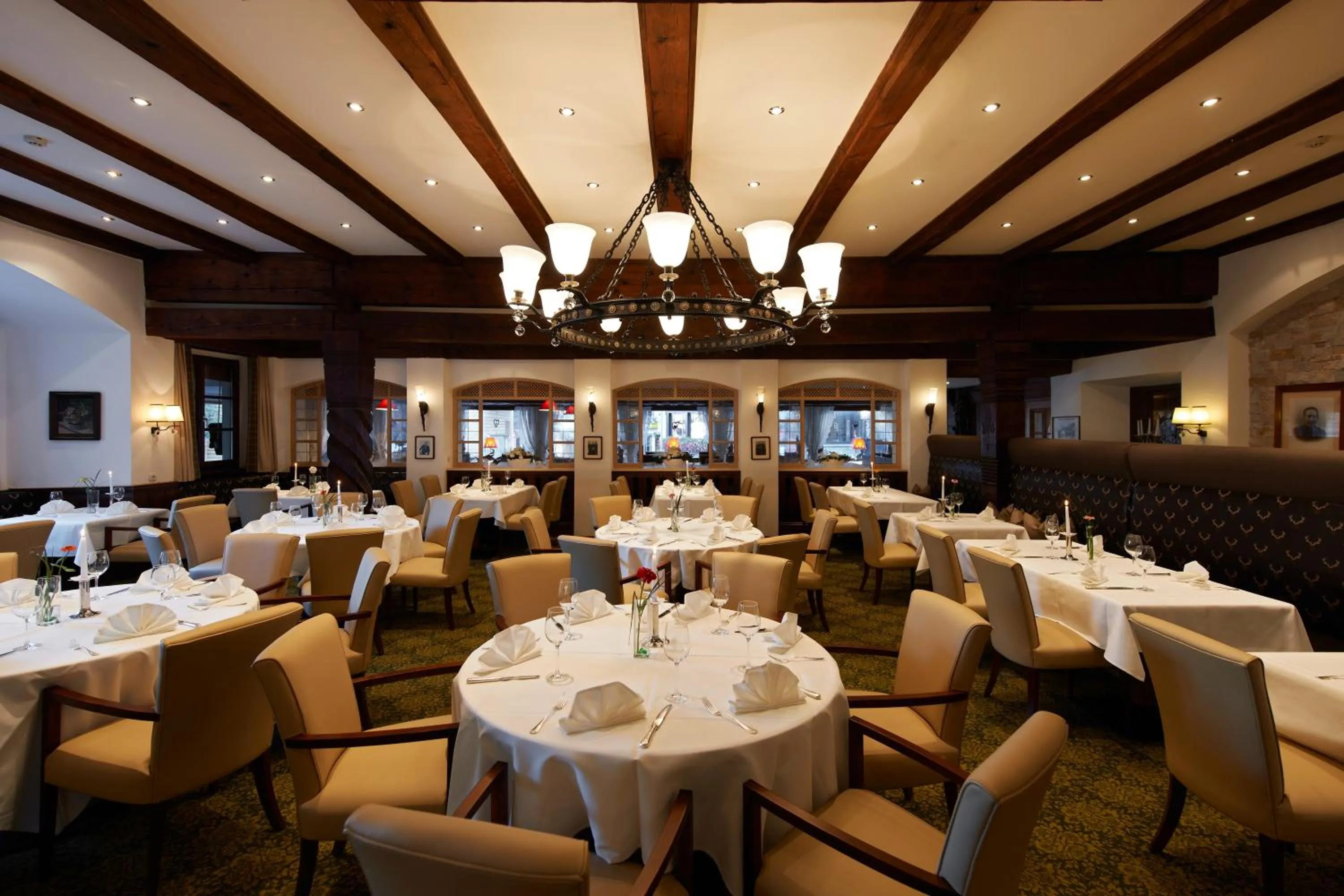 Restaurant/places to eat in Hotel Schwarzer Adler - Sport & Spa