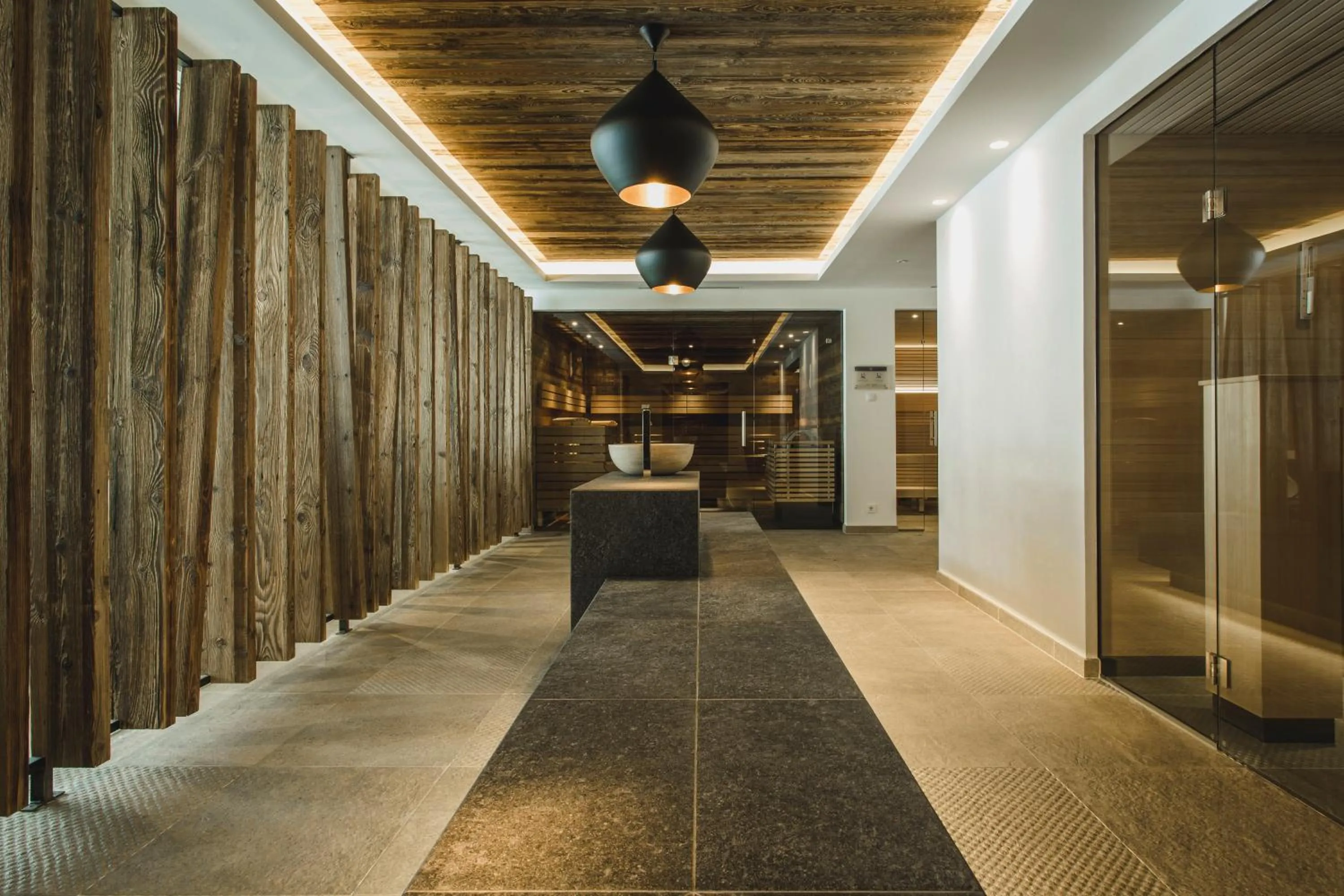 Spa and wellness centre/facilities in Hotel Schwarzer Adler - Sport & Spa