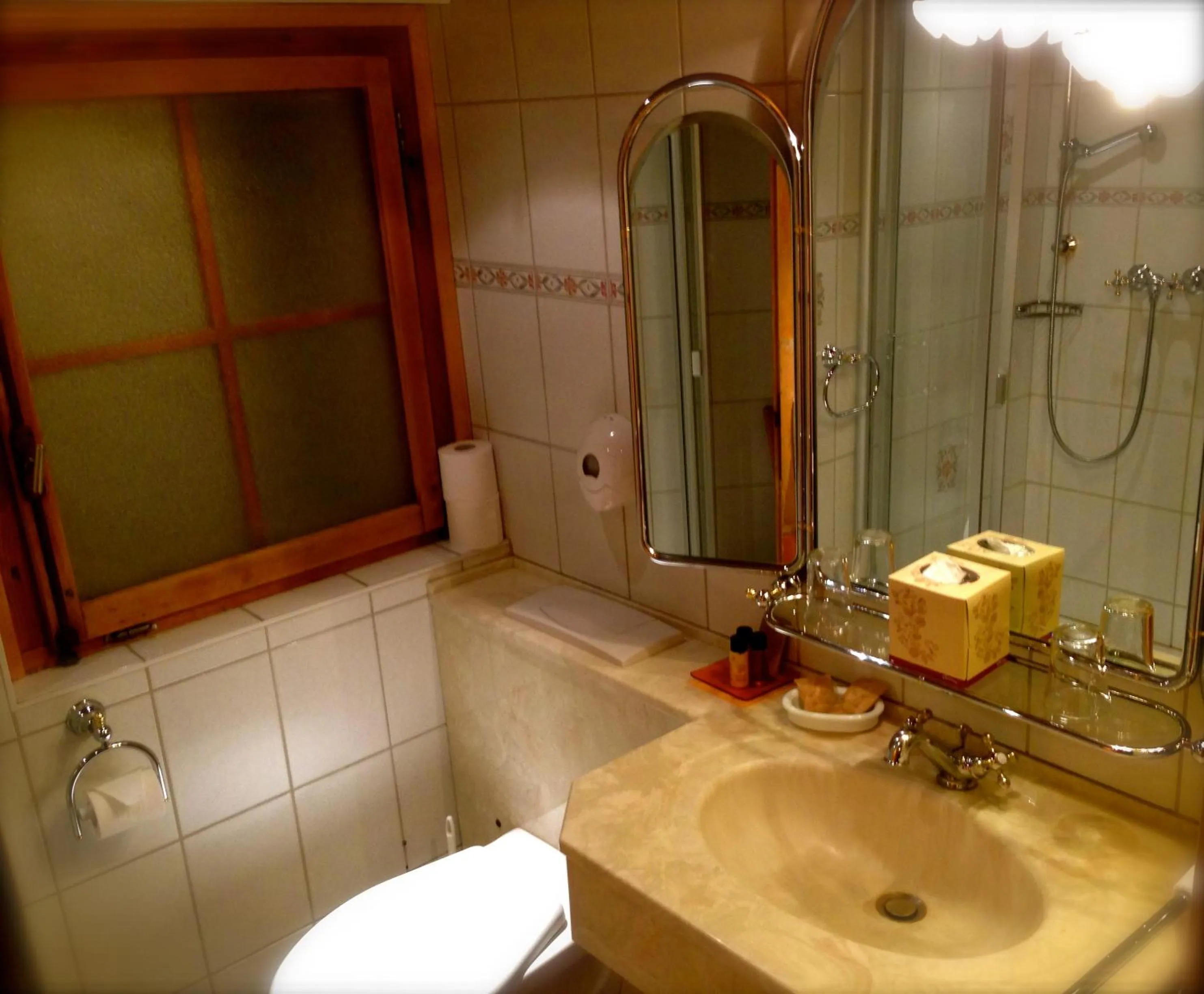 Bathroom in Auberge de la poste