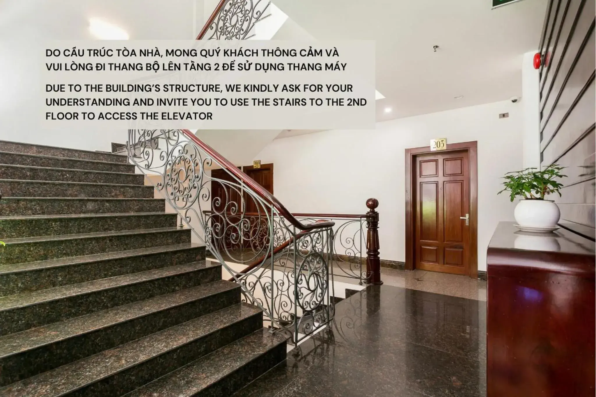 Property building in Kim Minh Apartment & Hotel Property building in Kim Minh Apartment & Hotel