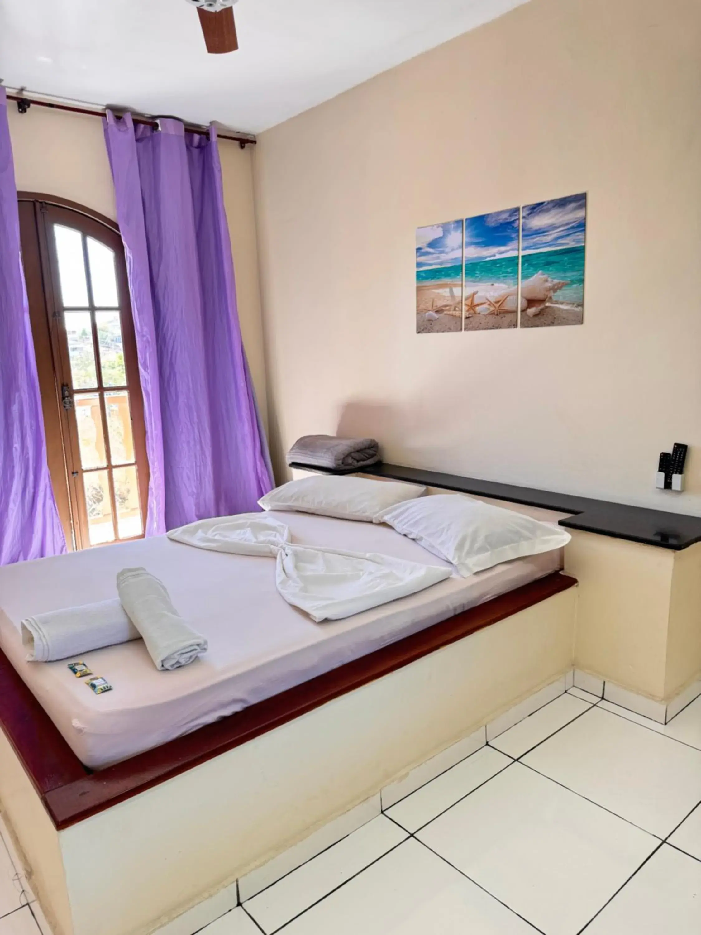Double Room in Pousada Gira-Sol Double Room in Pousada Gira-Sol