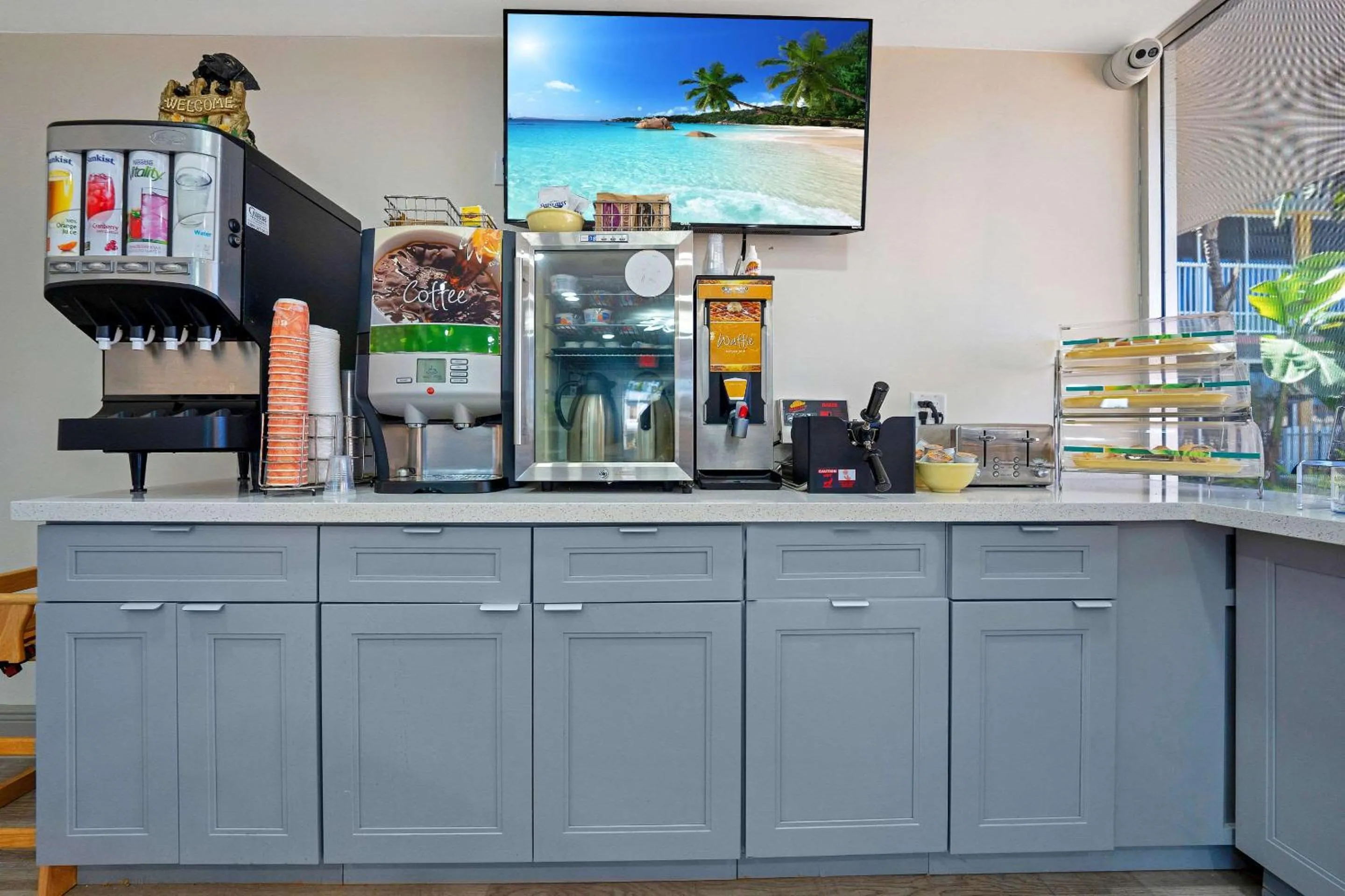 Breakfast in Quality Inn & Suites Airport-Cruise Port Hollywood