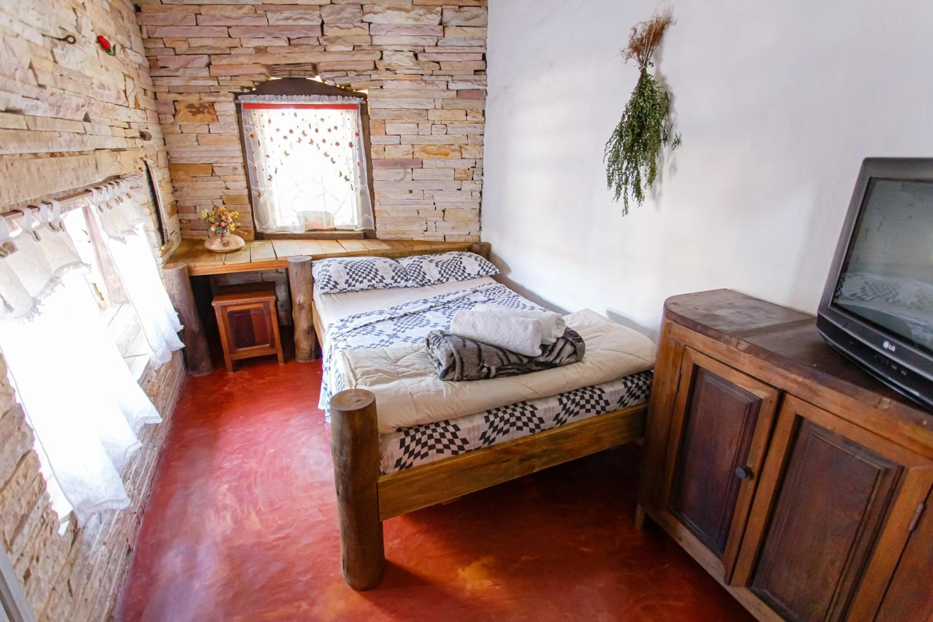 TV and multimedia, Bed in Chalé de Pedra - Hospedaria