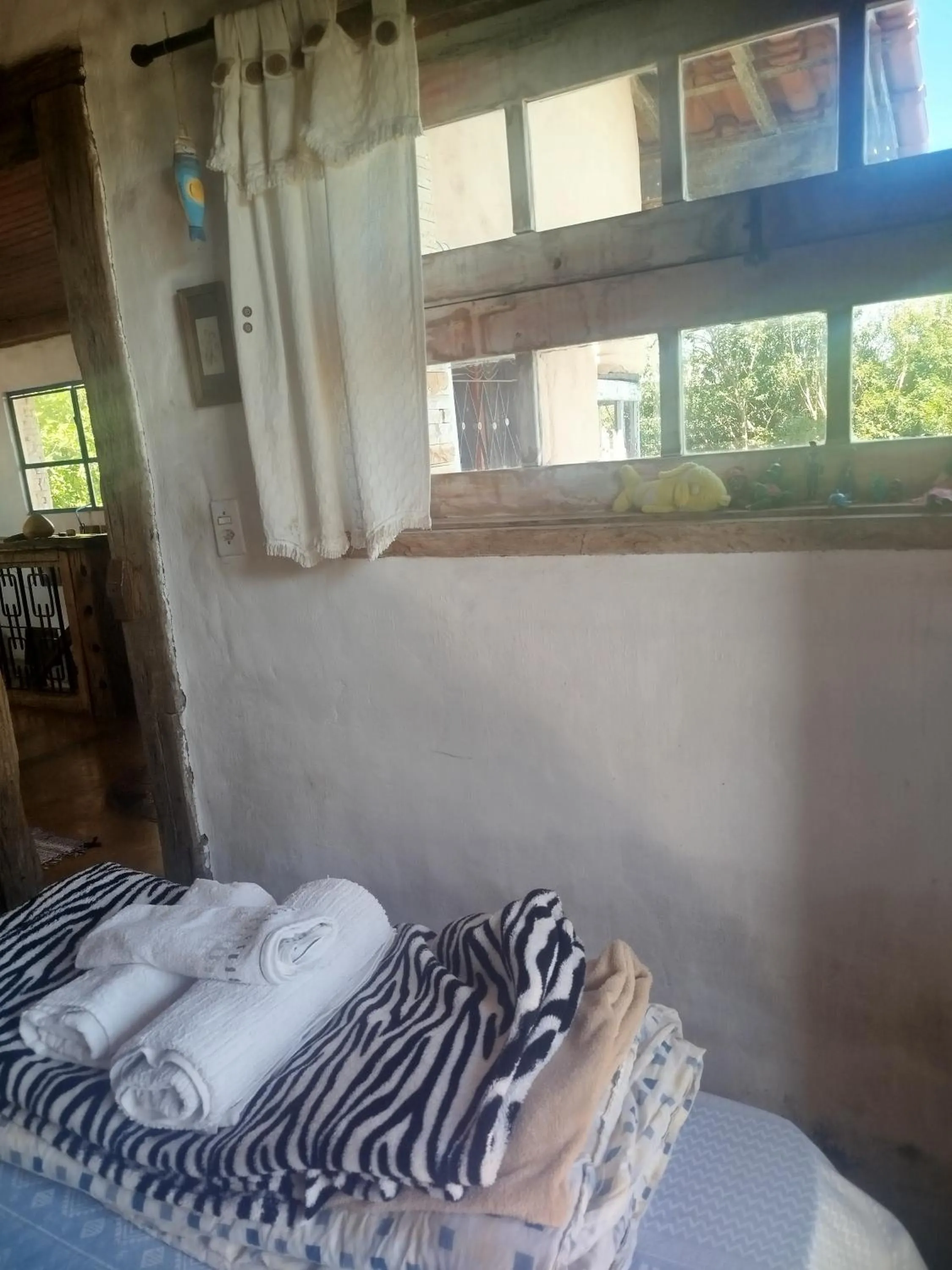View (from property/room), Bed in Chalé de Pedra - Hospedaria
