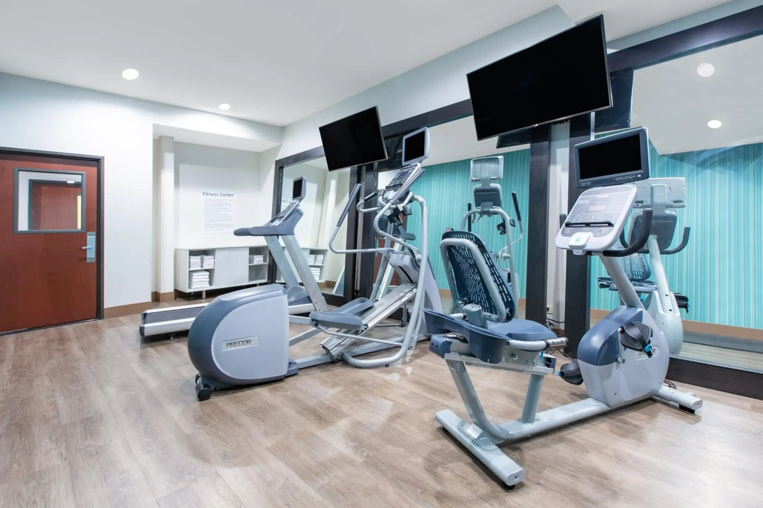 Fitness centre/facilities in Holiday Inn Express Hotel & Suites Seaside Convention Center by IHG Fitness centre/facilities in Holiday Inn Express Hotel & Suites Seaside Convention Center by IHG