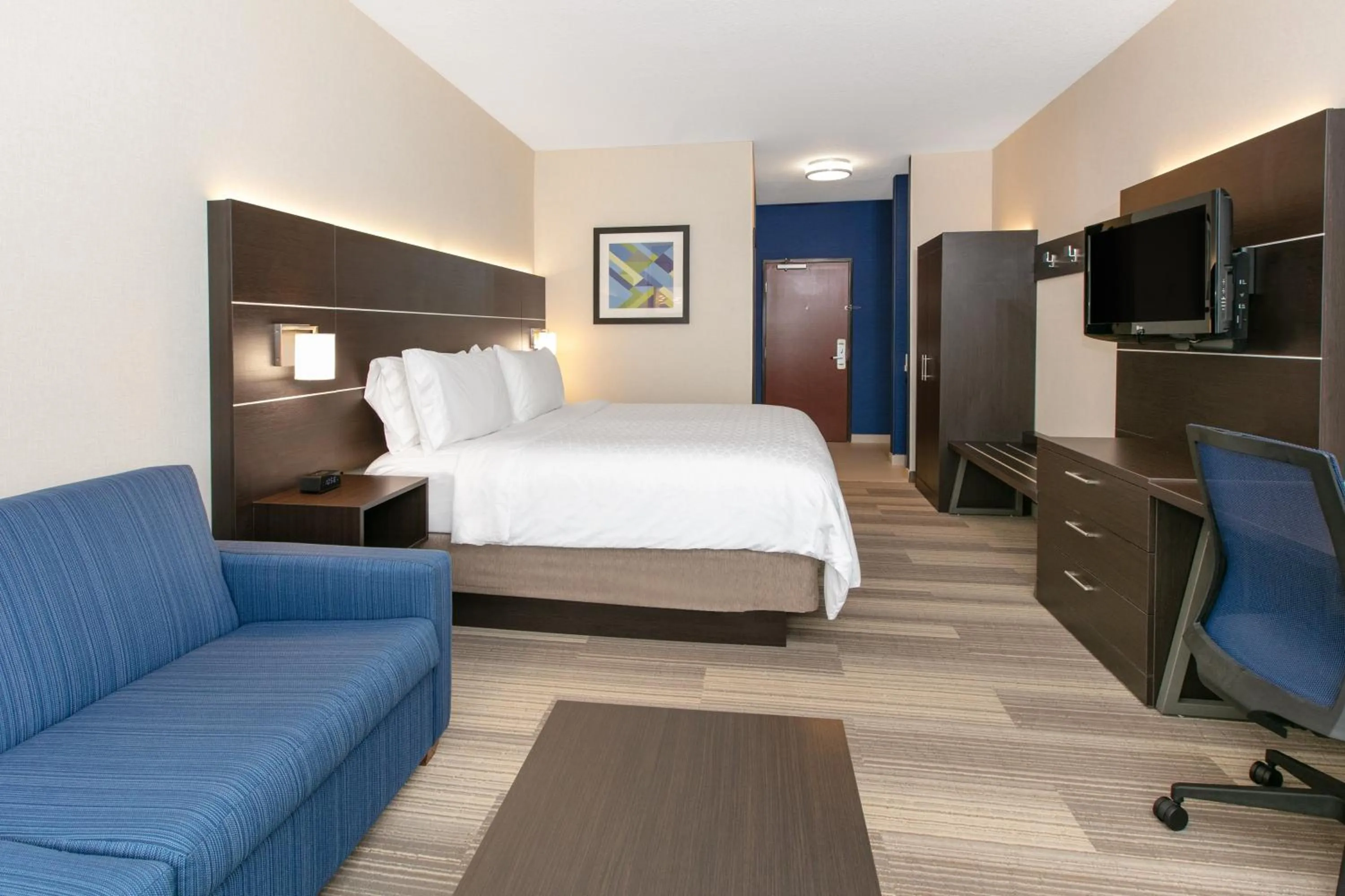 Photo of the whole room, Bed in Holiday Inn Express Hotel & Suites Seaside Convention Center by IHG