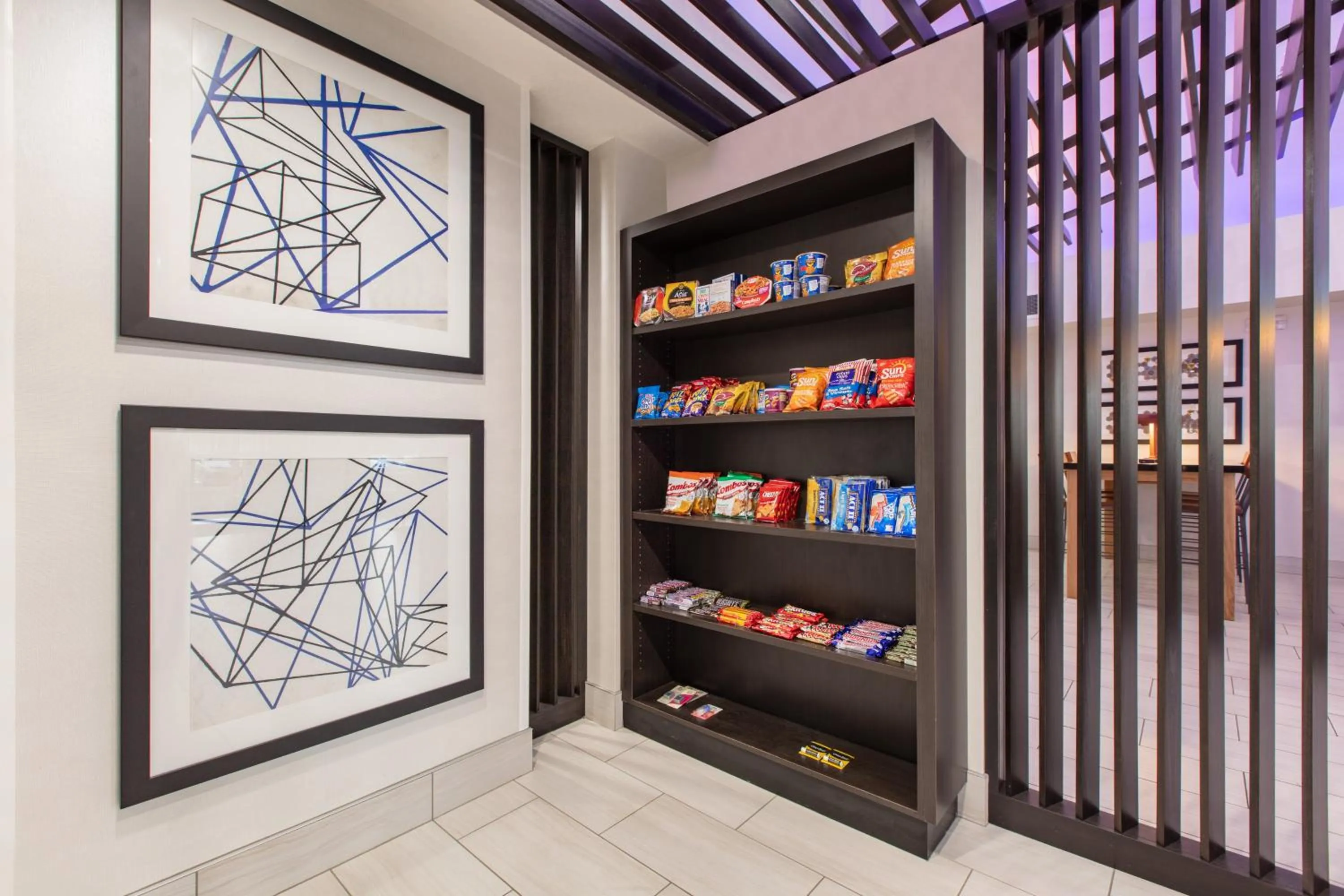 Lobby or reception in Holiday Inn Express Hotel & Suites Seaside Convention Center by IHG